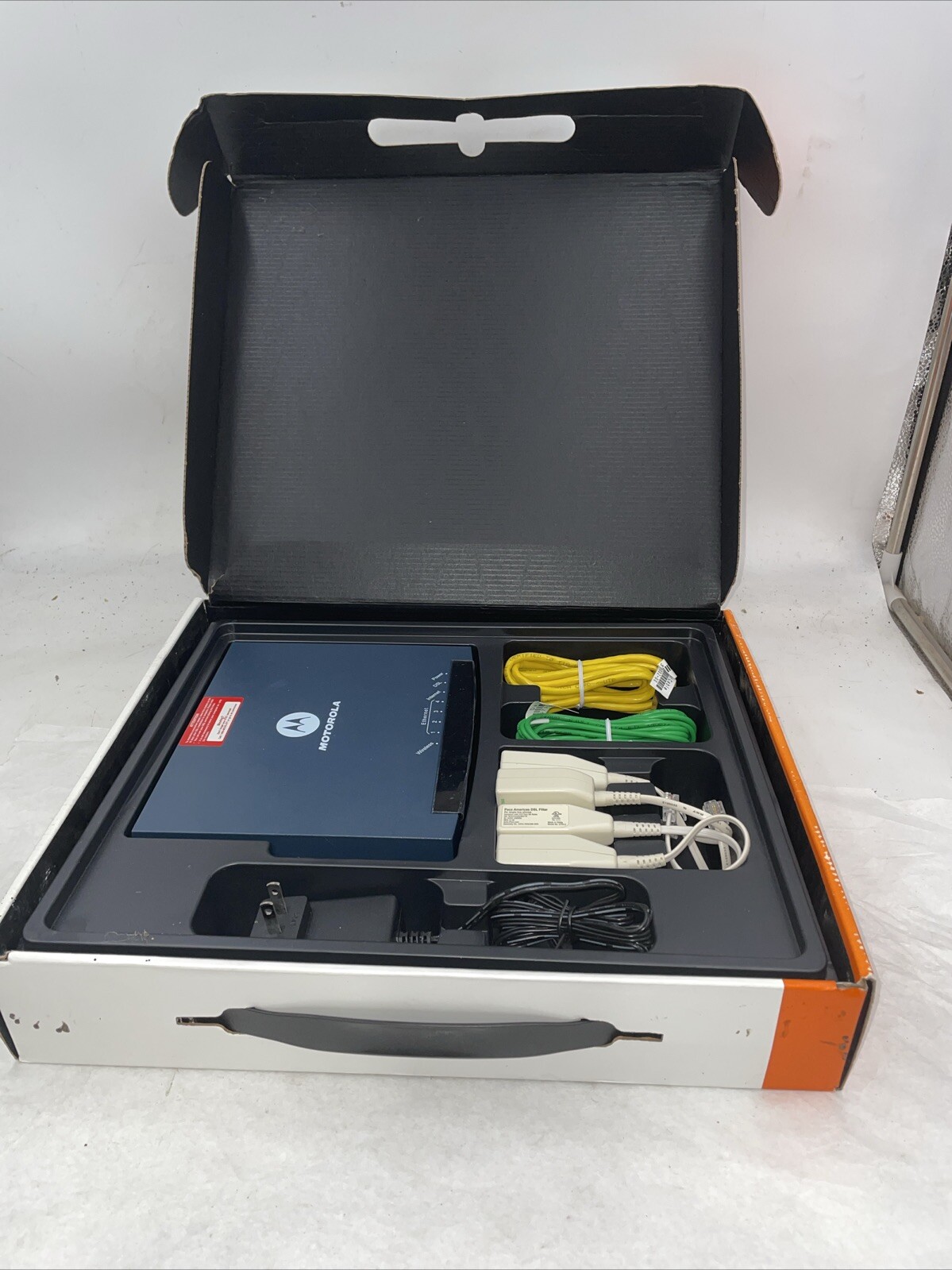 Motorola GZ53347 Wireless Gateway Router Open Box Complete Kit