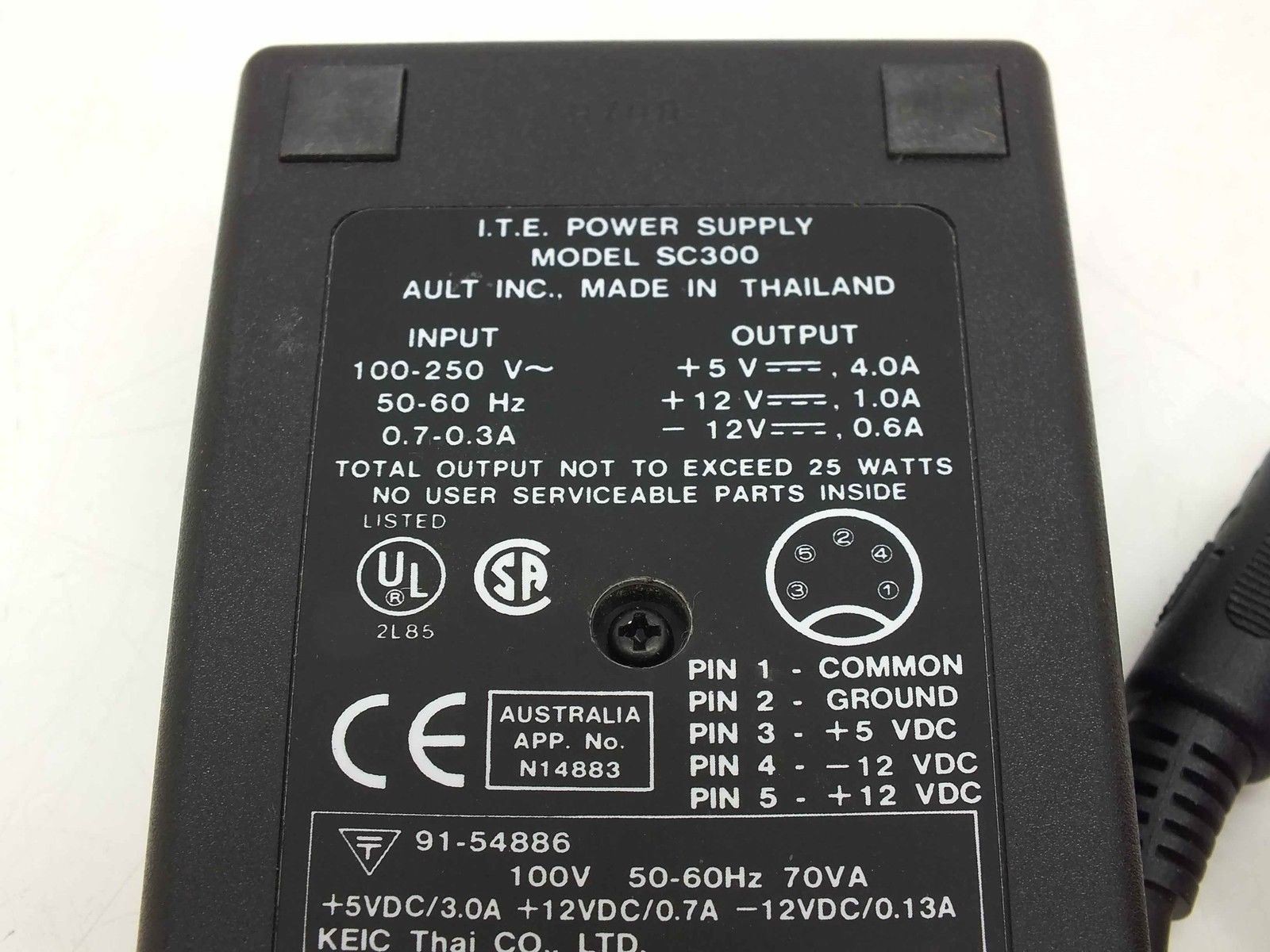 Motorola 650 ISDN Modem in Box with Power Supply and Cable