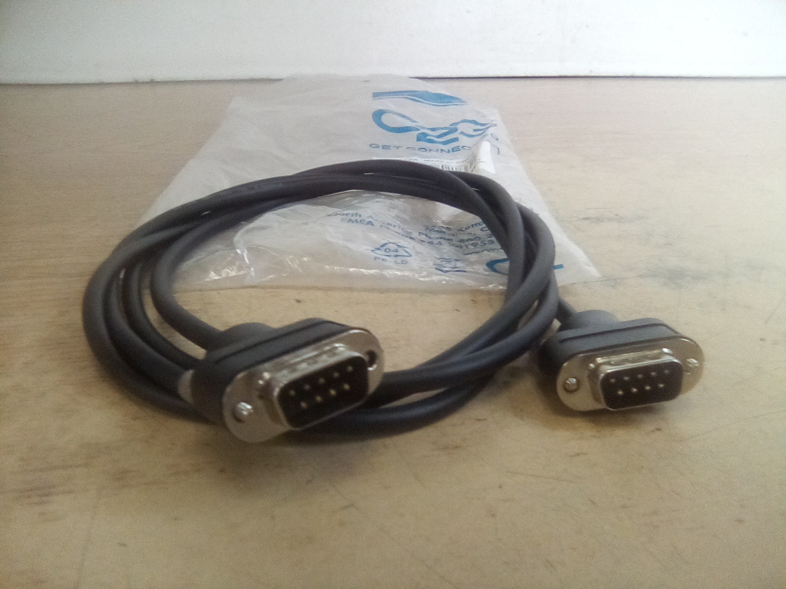 CMG 6FT DB9 Null Modem M-M 52166