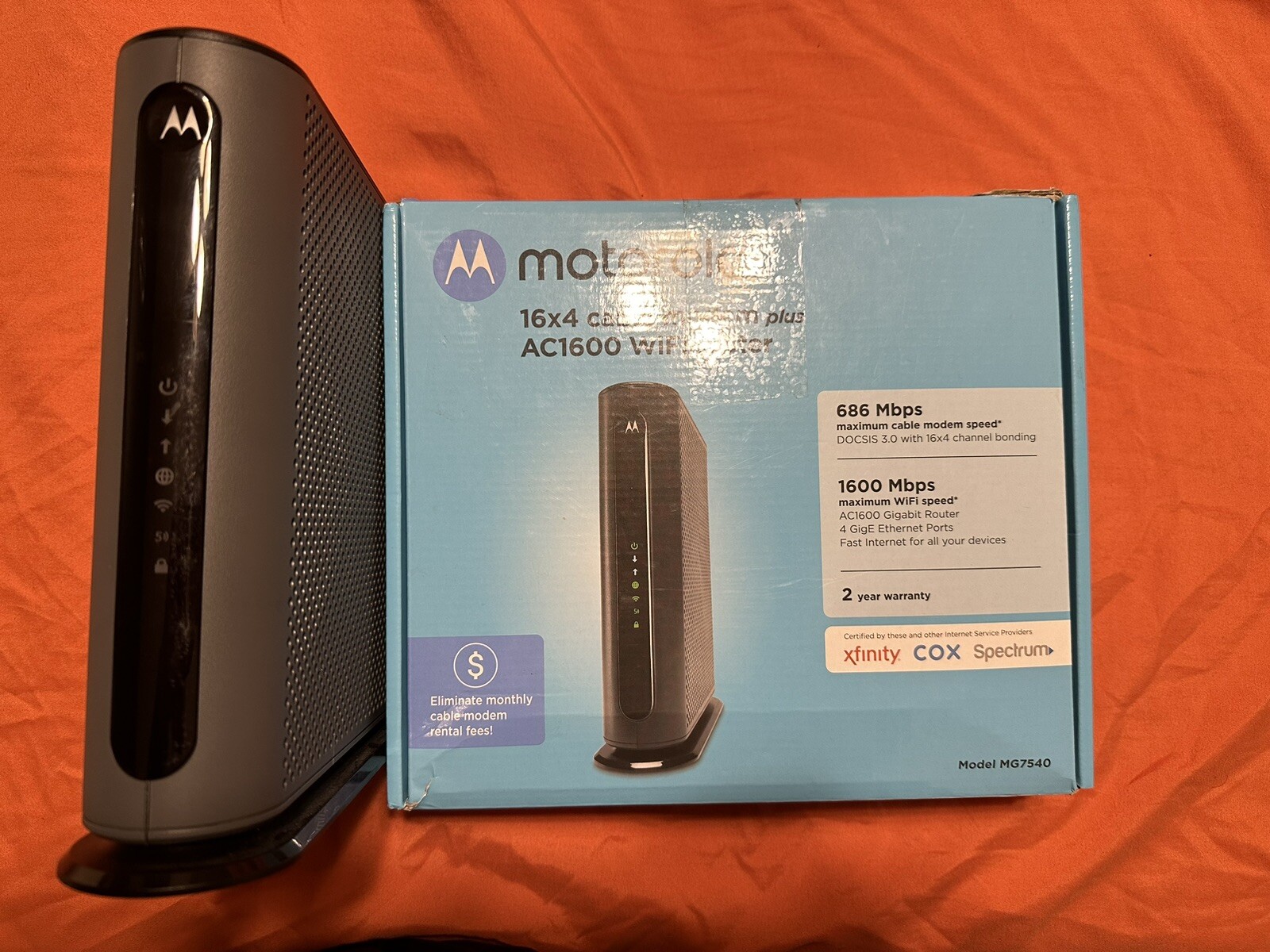 Motorola MG7540-10 16×4 Cable Modem – Black