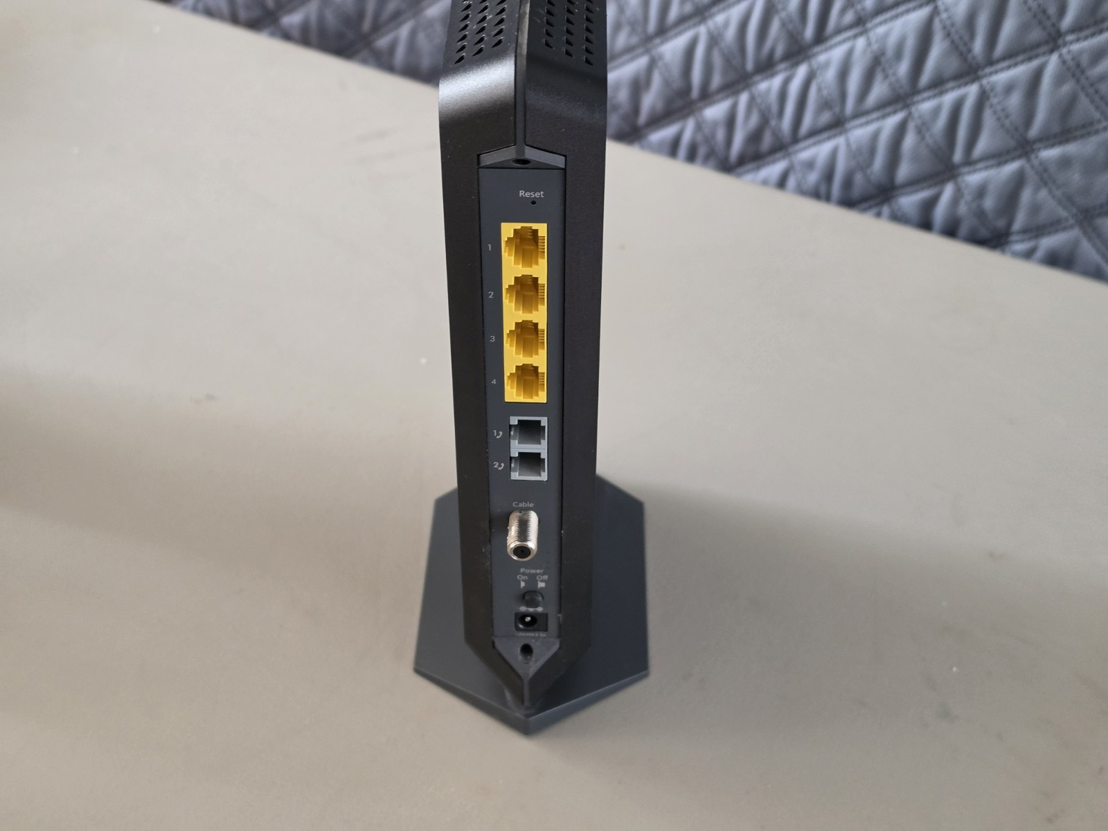 NETGEAR CM1150V Nighthawk Multi-Gig Speed Cable Modem for XFINITY Voice