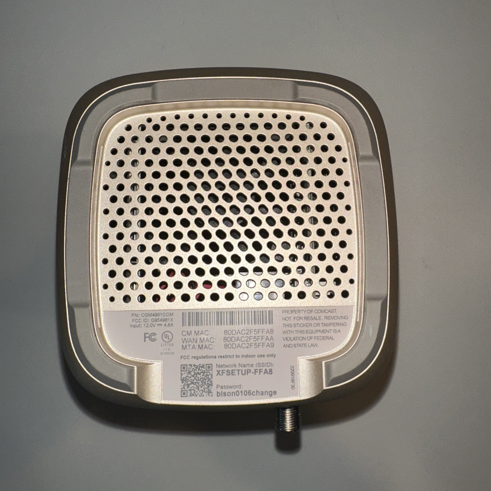 Xfinity xFi Gateway Router XB8-T Triband Wifi CGM4981COM No Power Cord