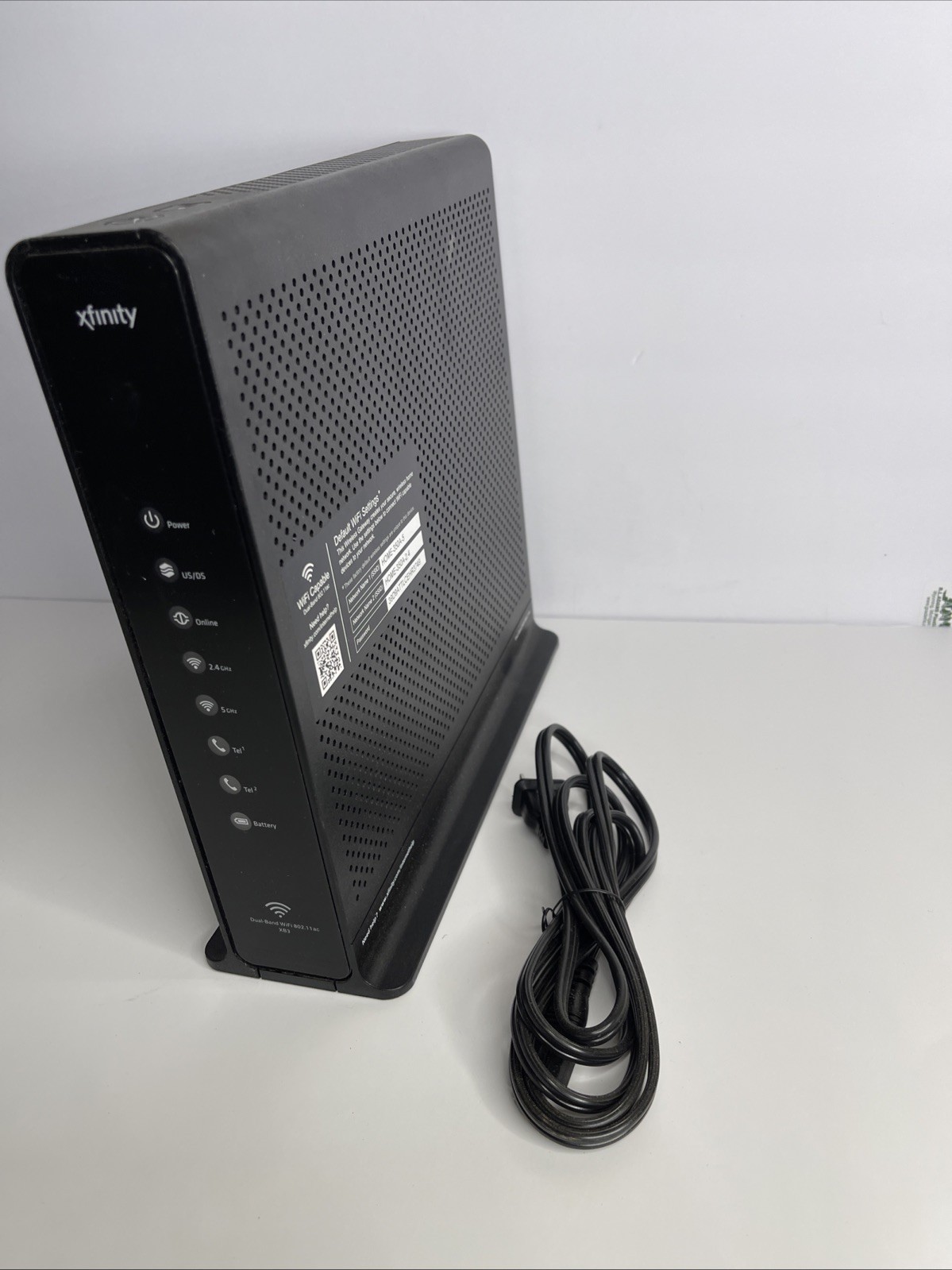 Xfinity DPC3941T DOCSIS 3.0 Dual Band WiFi XB3 Device Type Voice Gateway Router