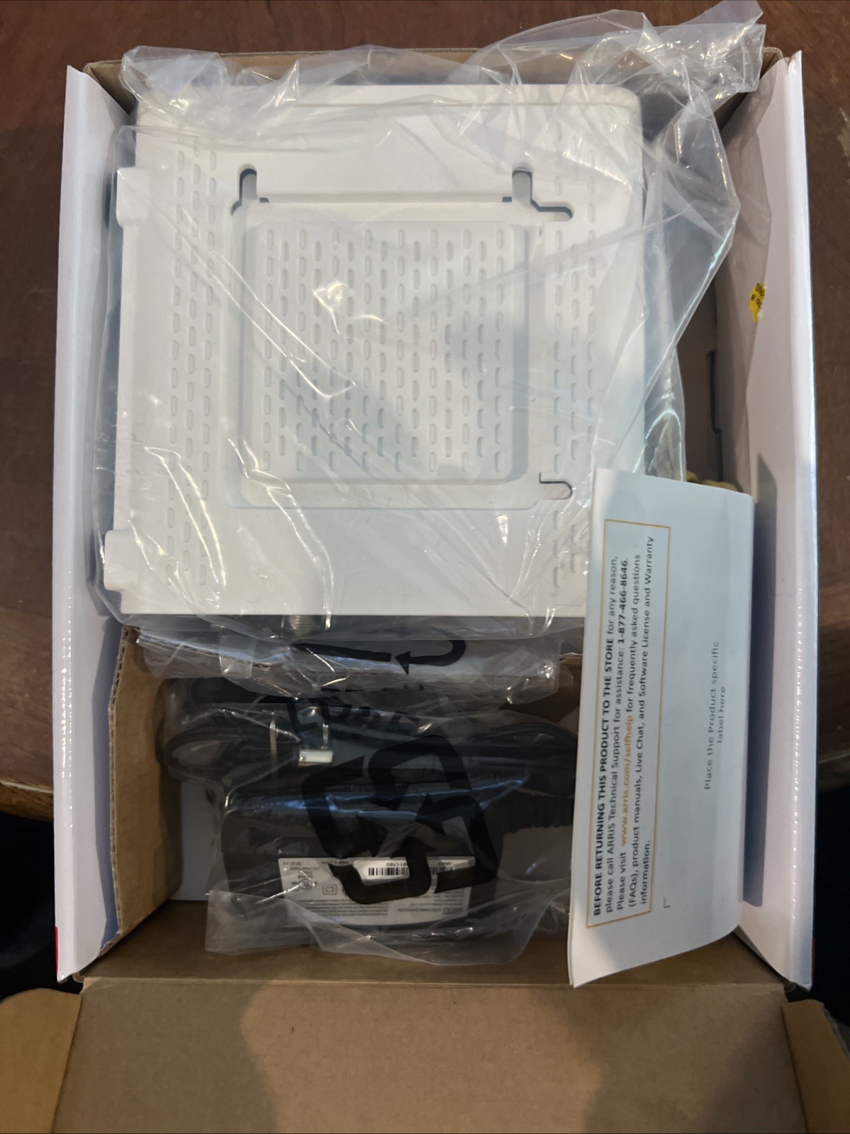 NIB ARRIS Surfboard SB6190-RB DOCSIS 3.0 Cable Modem White New In Open Box
