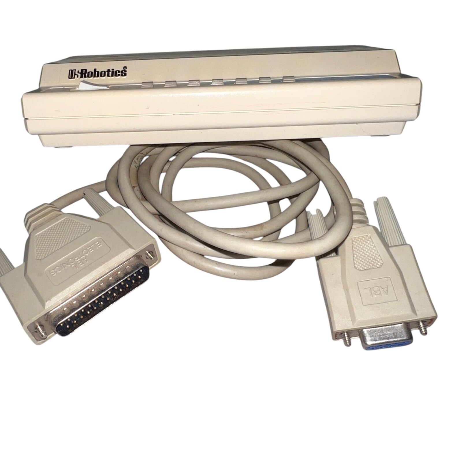 USRobotics 005686-02 (00568602) 56 Kbps w/ Serial Cable *No Power Cord*
