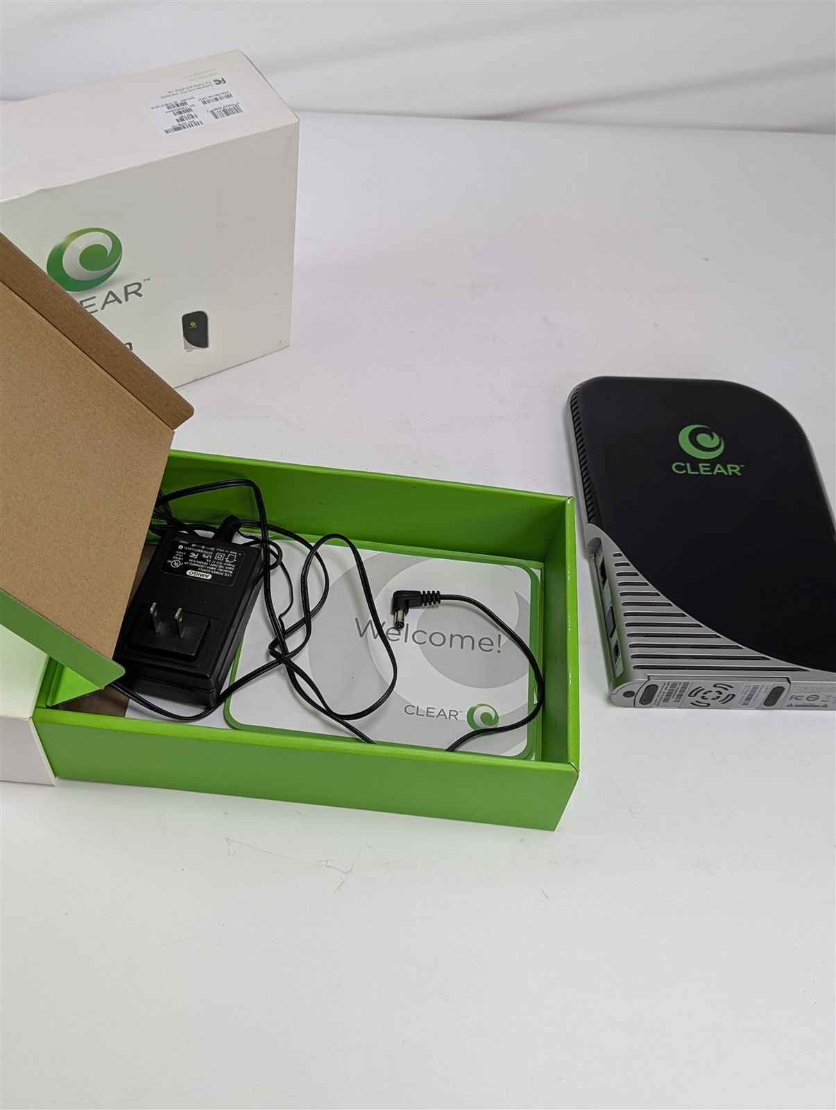 Clear WIXB-175 Modem Series G WiMAX 4G Desktop Router