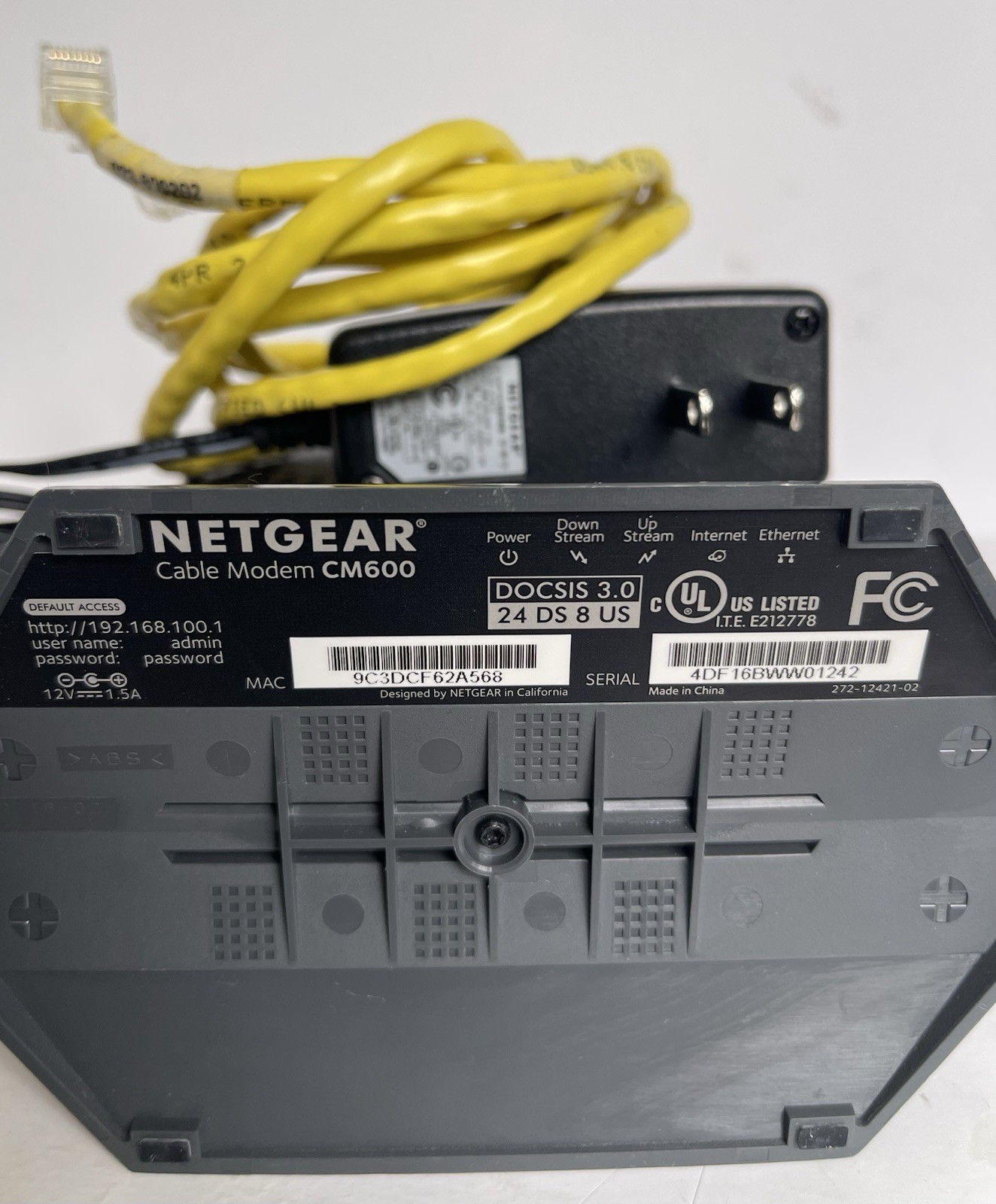 NETGEAR CM600 Cable Modem w/ Power Supply and Network Cable