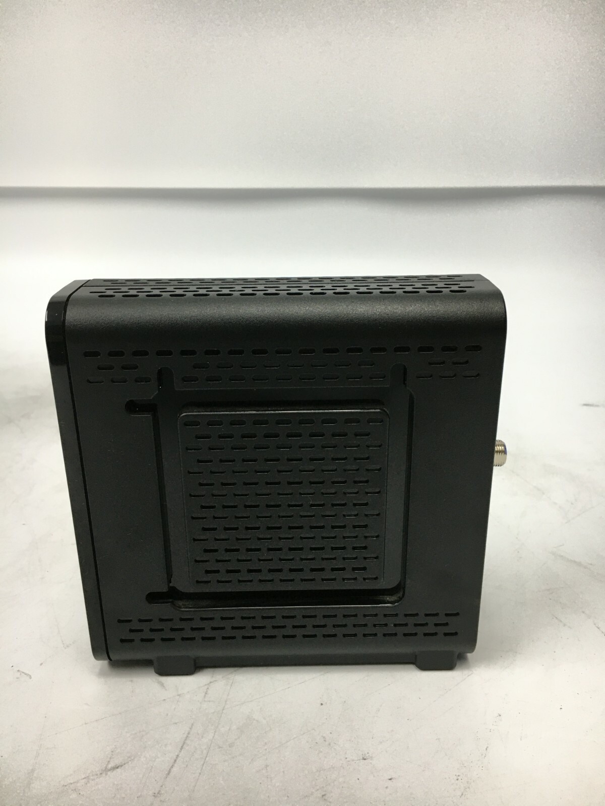 Used Arris Motorola SB6121 Surfboard Modem 200 Series DOCSIS 3.0