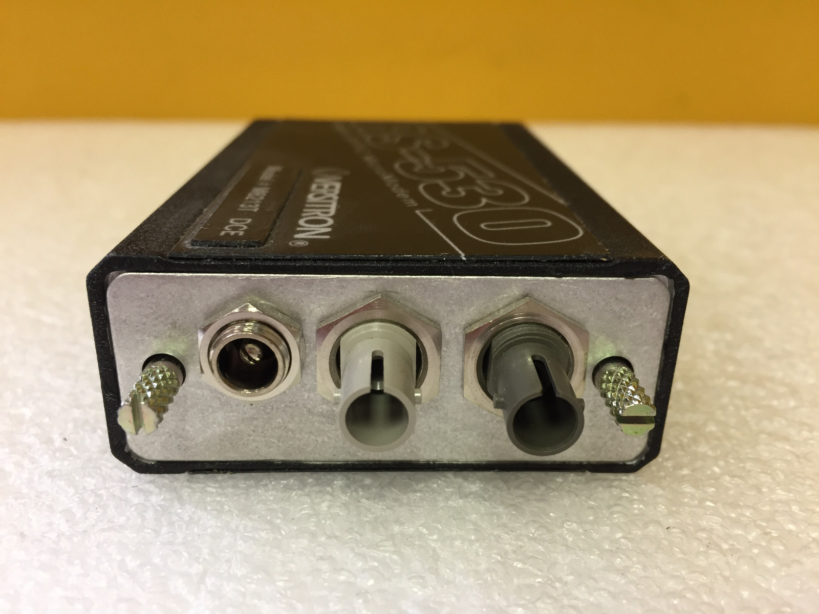 Versitron RS-530 M6213T-DCE 64K, 2 kM Disance, Fiber Optic Micro Modem. Tested!