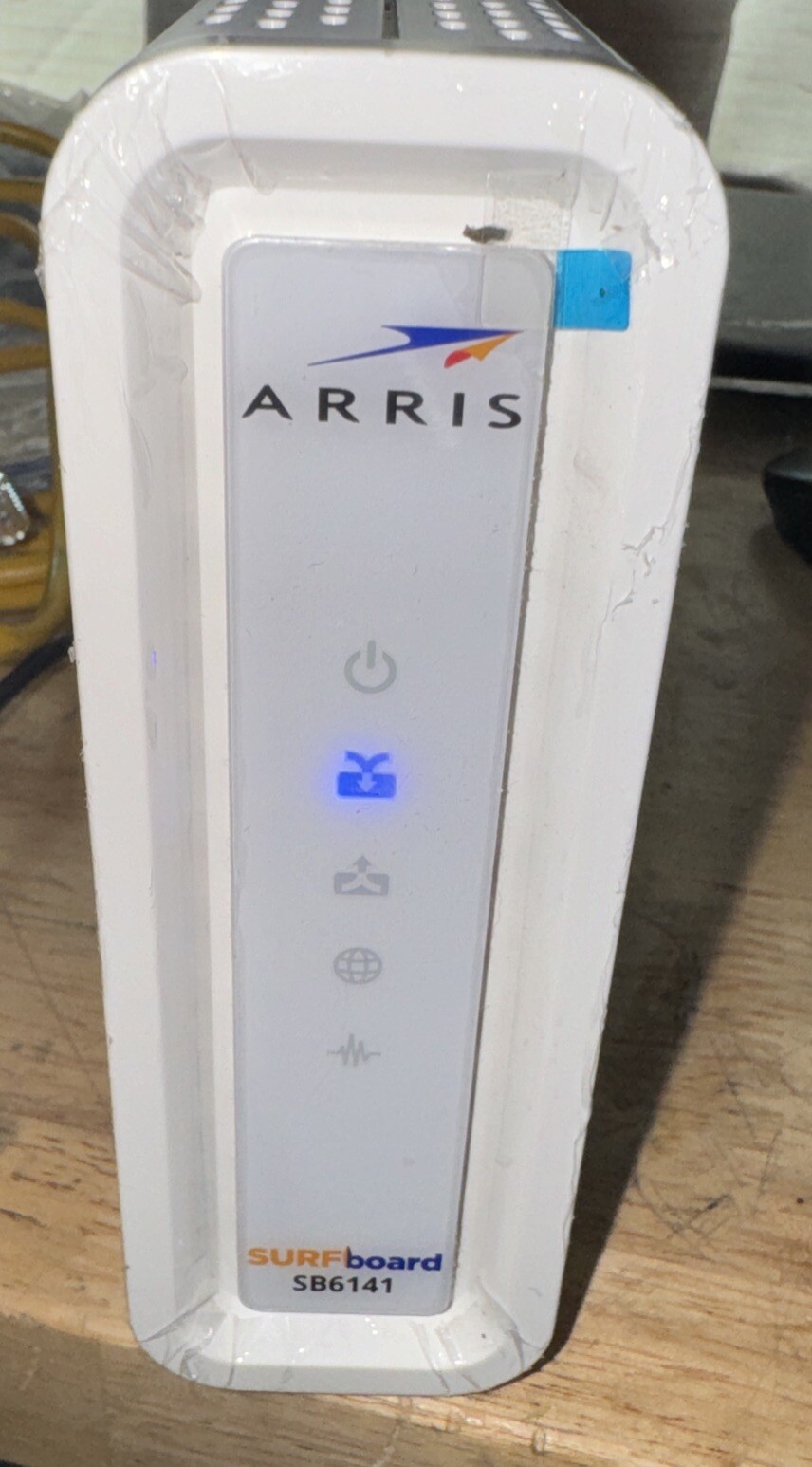ARRIS SURFboard SB6141 Internet 1.4 Gbps DOCSIS 3.0 -12VDC .White