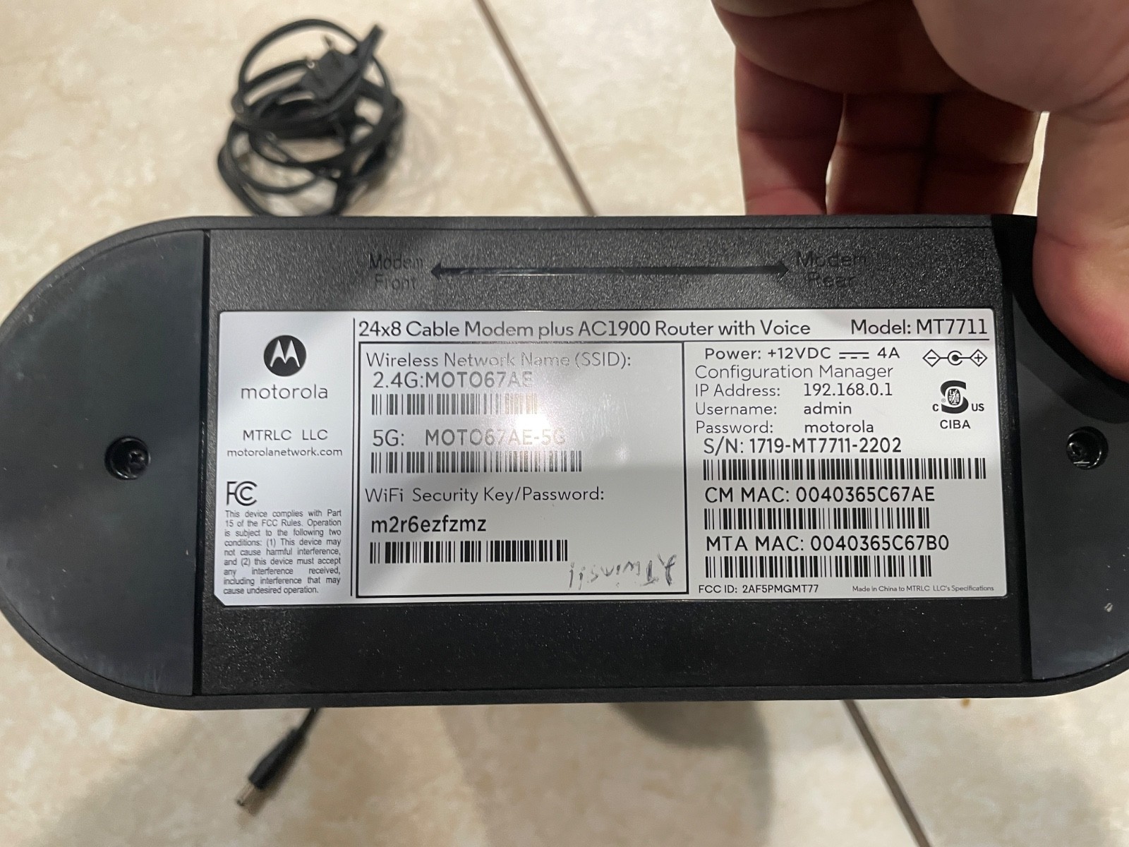 Motorola MT7711 Dual Band AC1900 Cable Modem and Wi-Fi Gigabit Router
