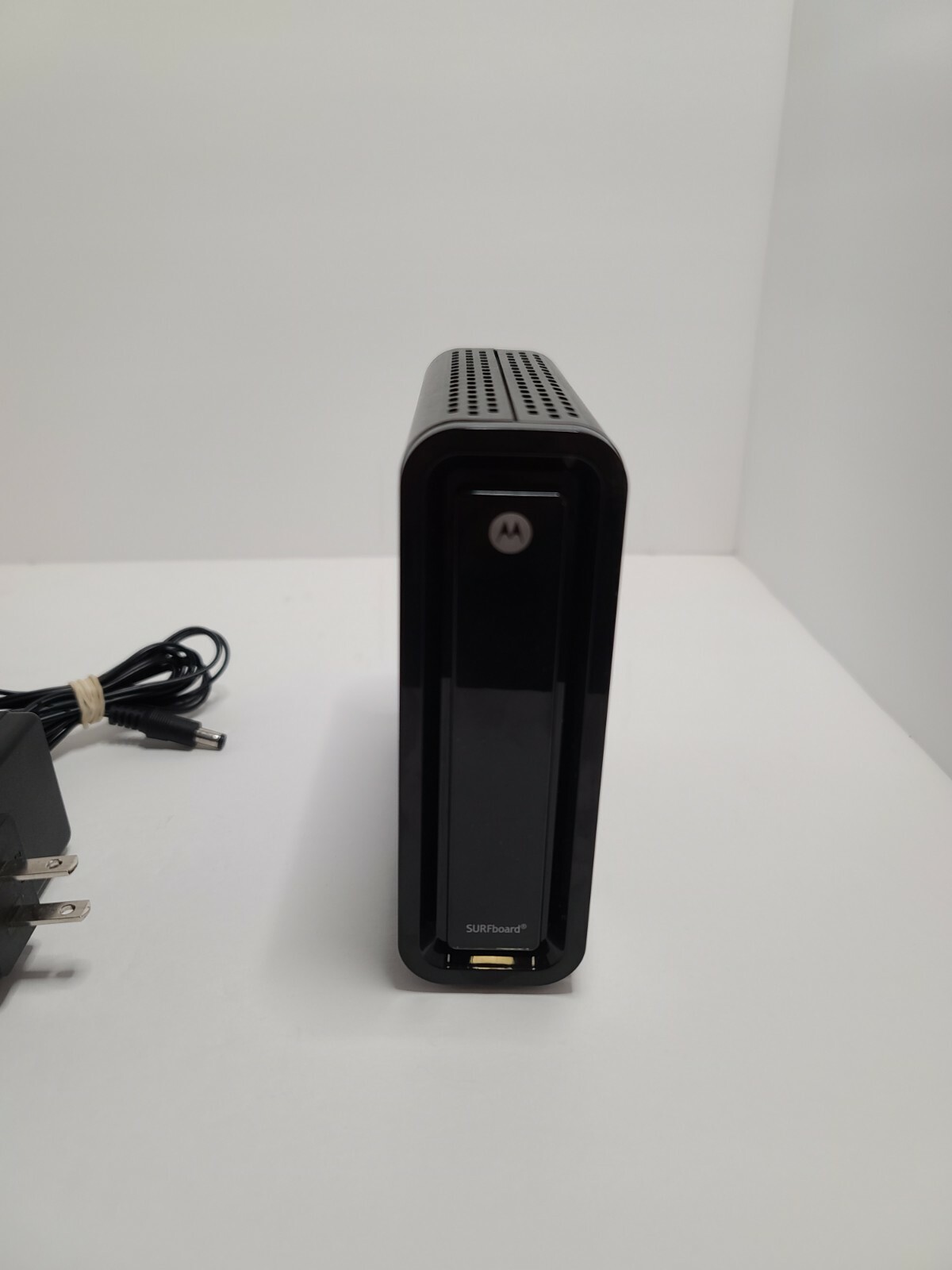 Motorola SURFboard SB6121 Cable Modem