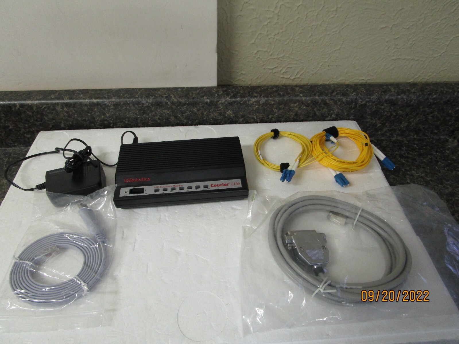 US Robotics 56K Business Modem Courier Lite 5686G with Power adapter & Cables