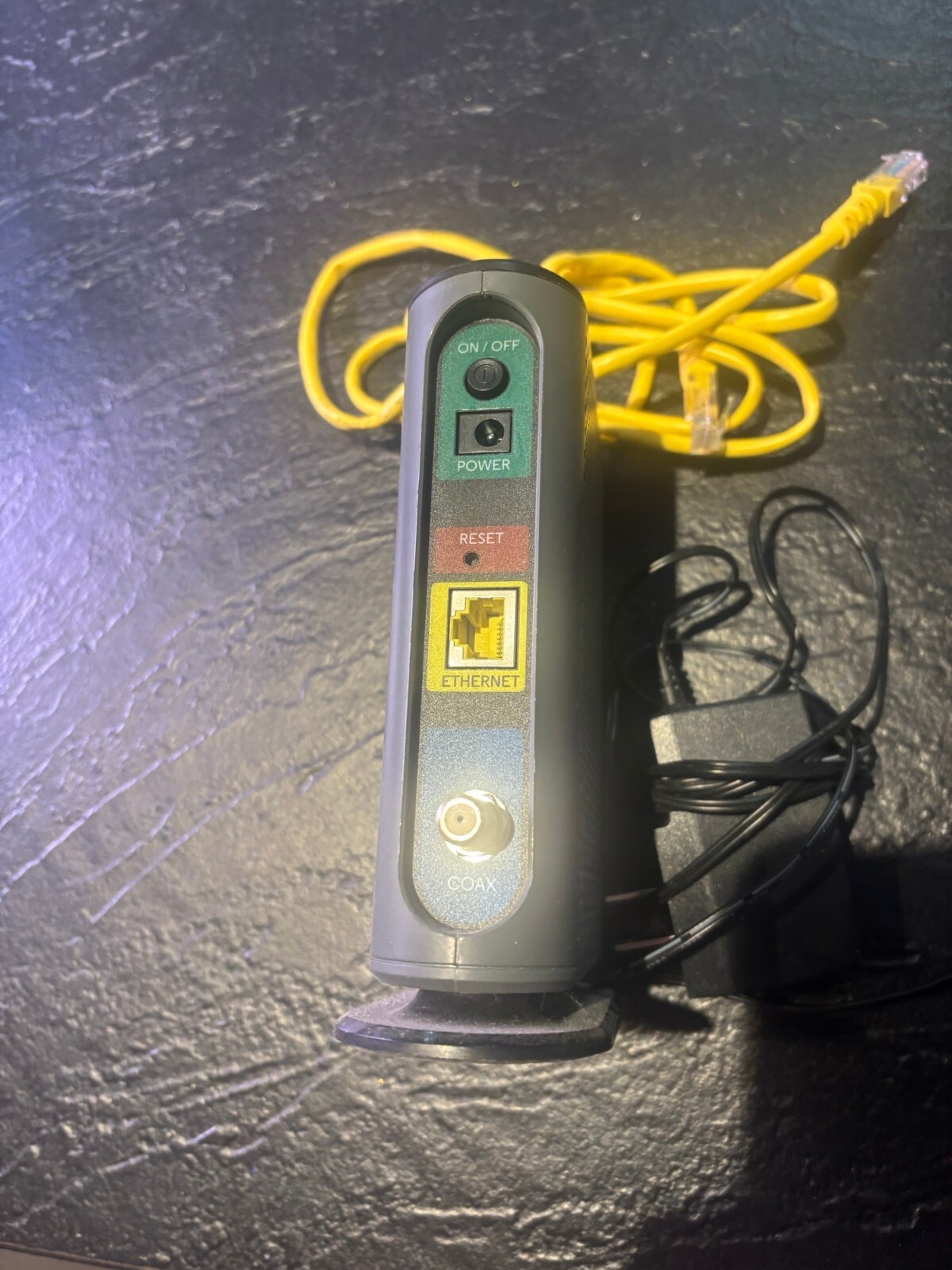 Motorola MB7420 DOCSIS 3.0 16×4 Cable Modem – w/ Power Supply + Ethernet Cable