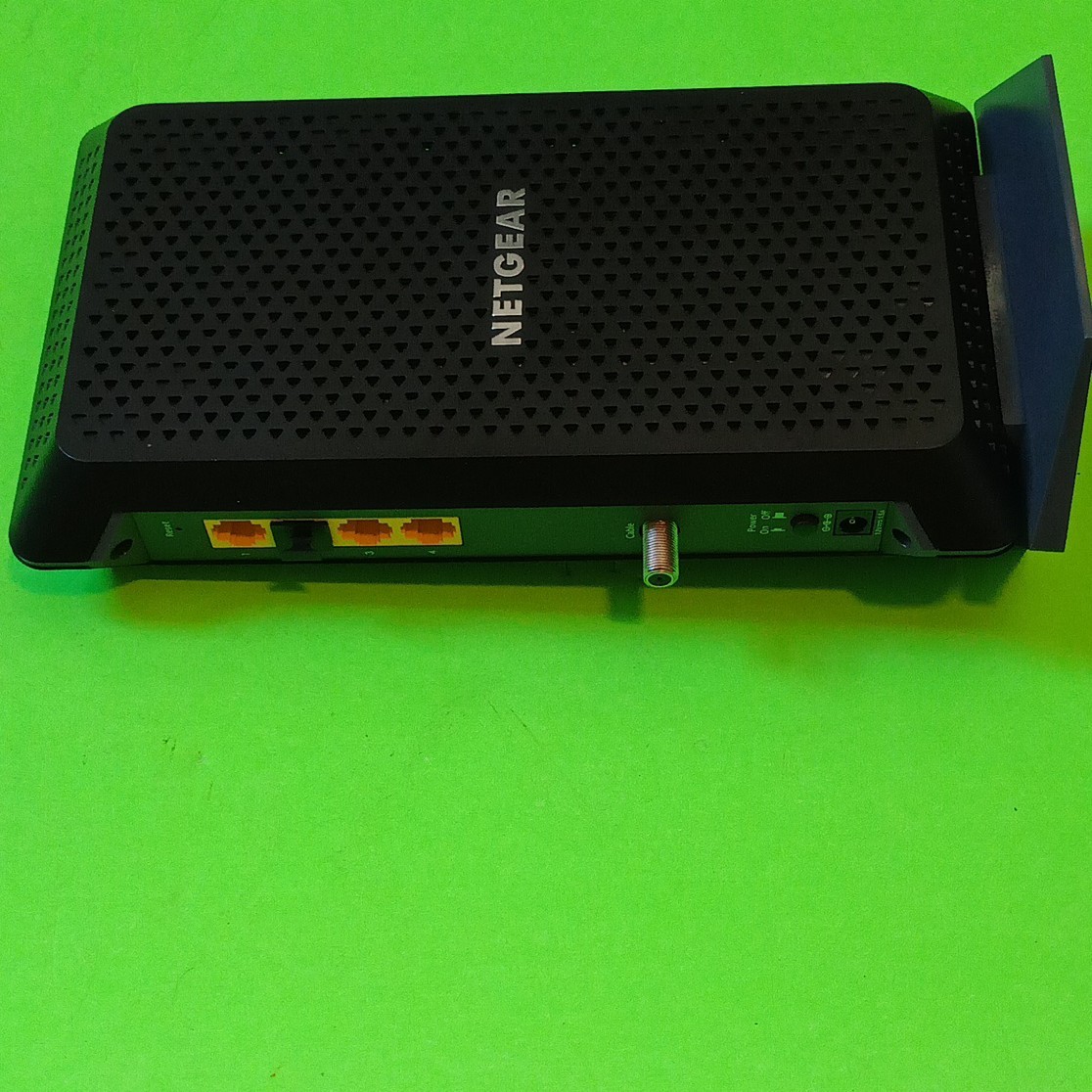 New NETGEAR Nighthawk CM1200 Multi-Gig Speed Cable Modem No Cord