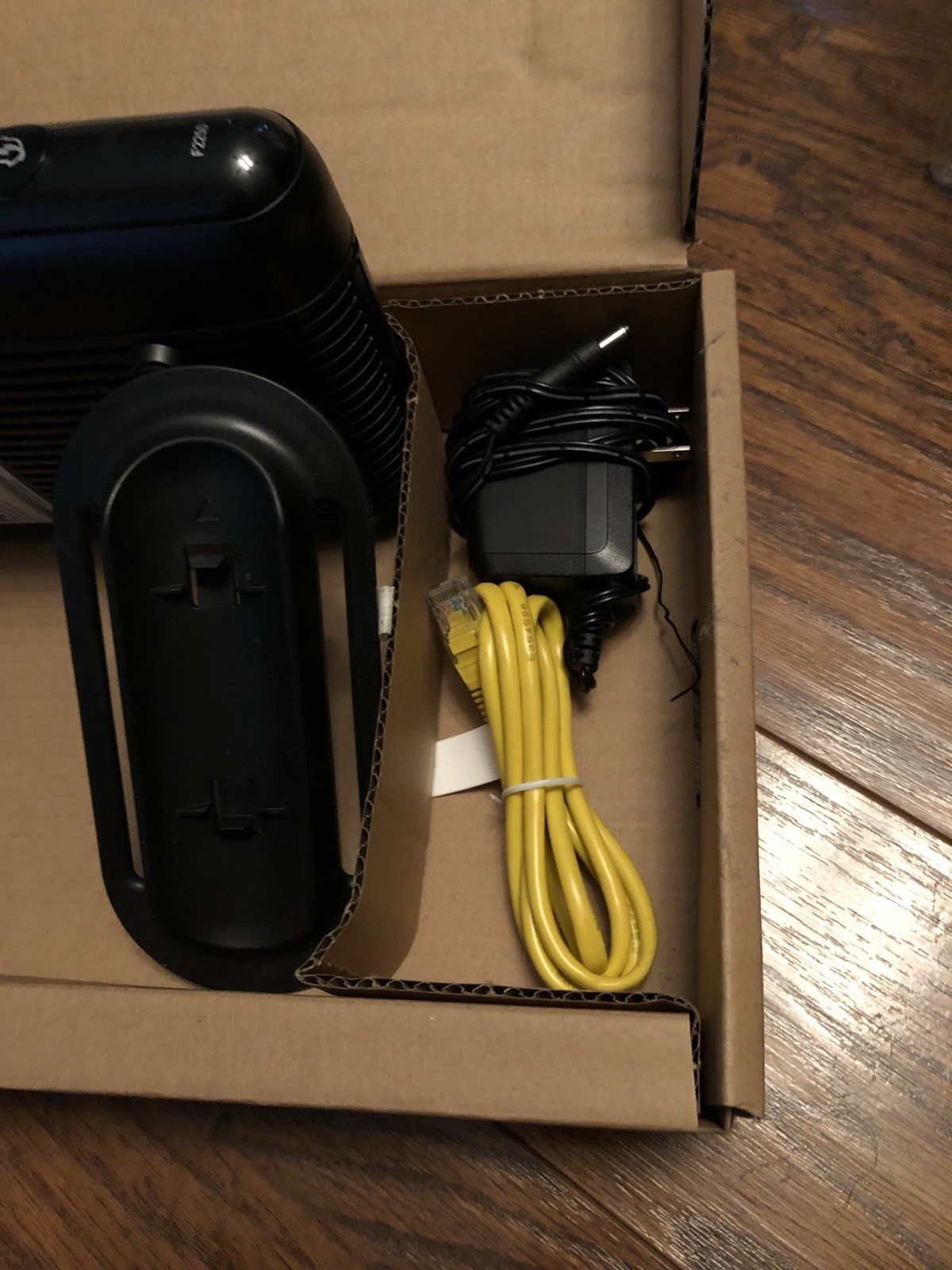 ACTONTEC F2250 Frontier Wireless DSL Modem w Power Supply