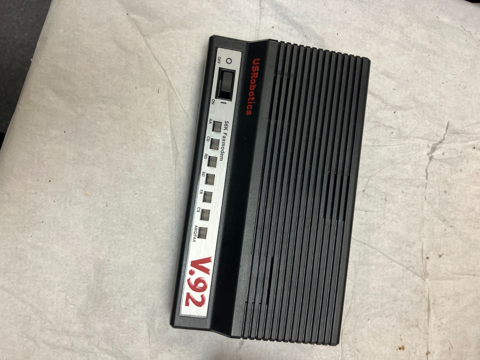 US Robotics, V.92, Model 5686G, 56K Faxmodem.