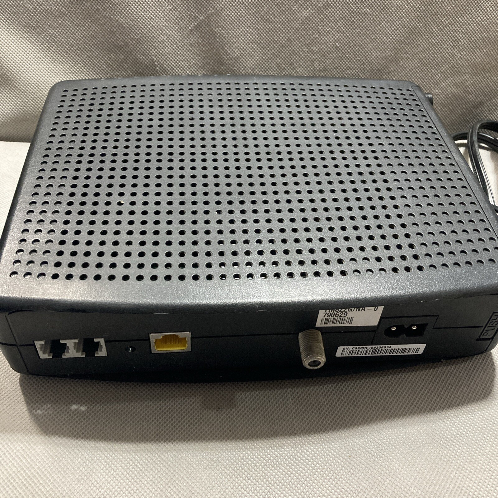 Arris TM822G Touchstone DOCSIS 3.0 8×4 Cable Modem VoIP