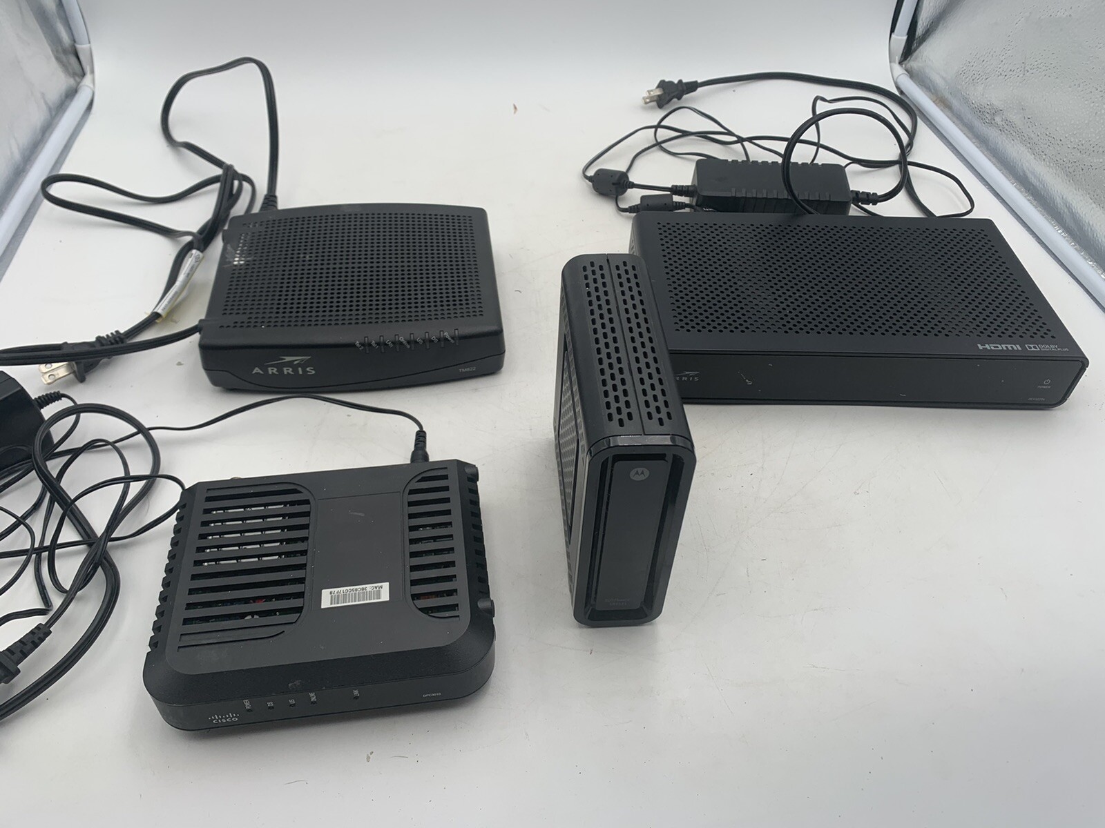 Cisco DPC3010 Motorola SB6121 Arris TM822 & DCX3220e Modems