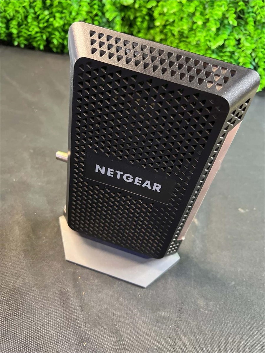 NETGEAR Nighthawk Cable Modem (CM1100)