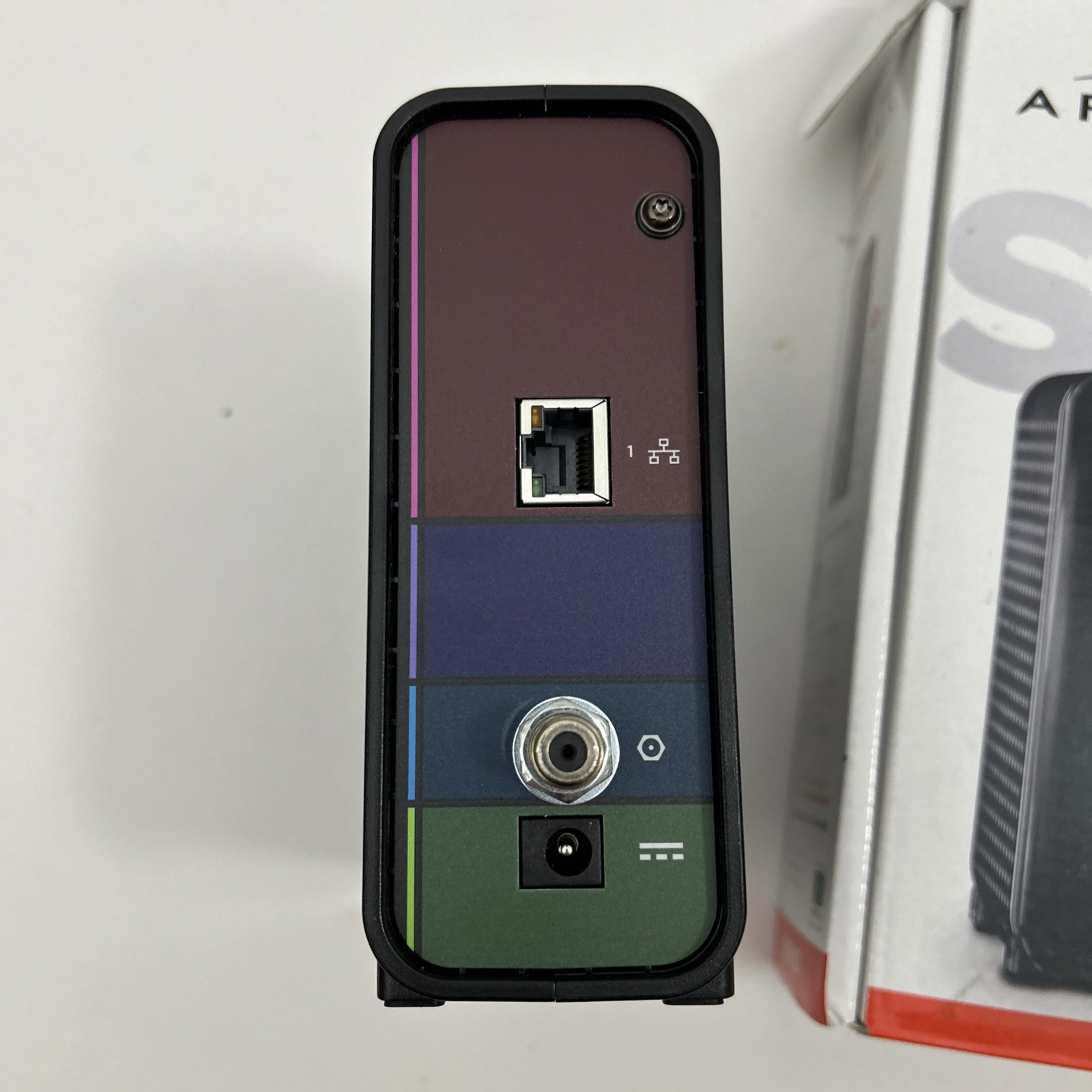 Arris Surfboard SB6183 Cable Modem 686 mbps Internet Xfinity 16×4 Docsis 3.0
