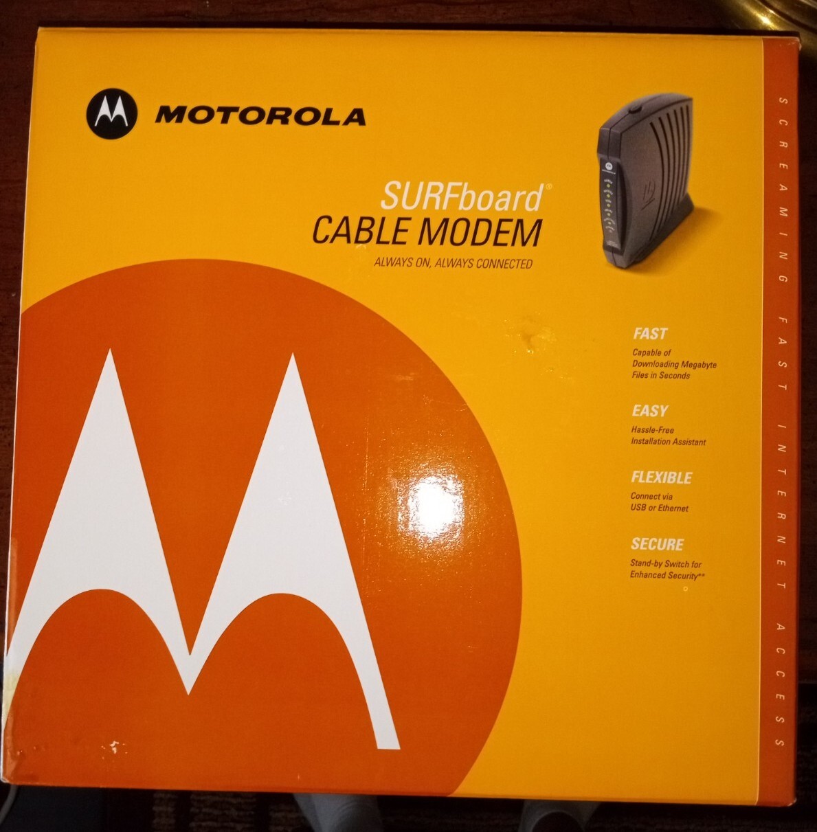 Motorola SURFboard SB5120 (505788-006-00) 38.91 Mbps with Installation CD_ROM