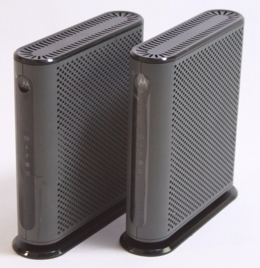 2X Motorola MB8600 DOCSIS 3.1 Cable Modems Black READ AS IS