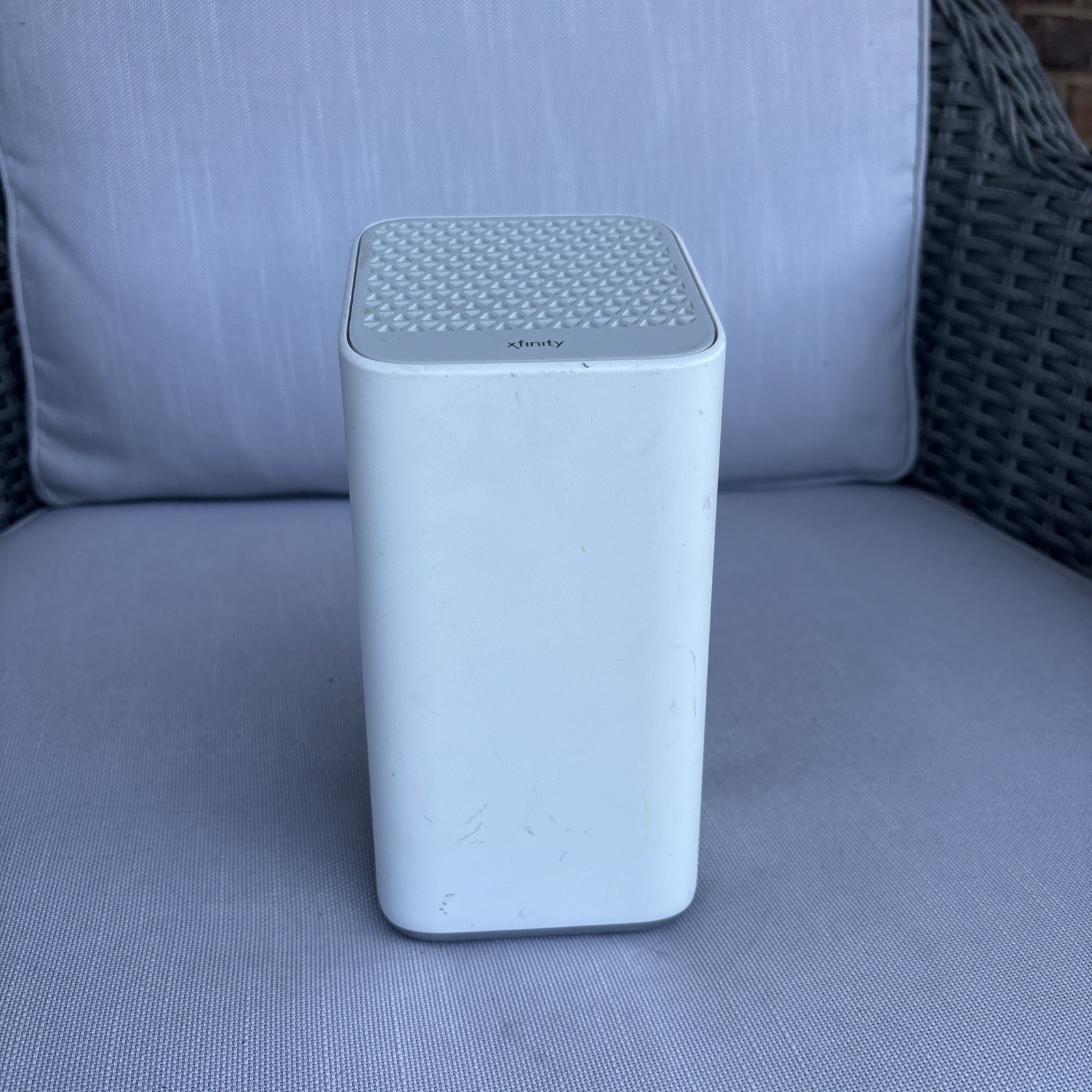 Comcast Xfinity XB7-CM GIGABIT Modem WiFi Router *NO CORDS* – Tested – EUC