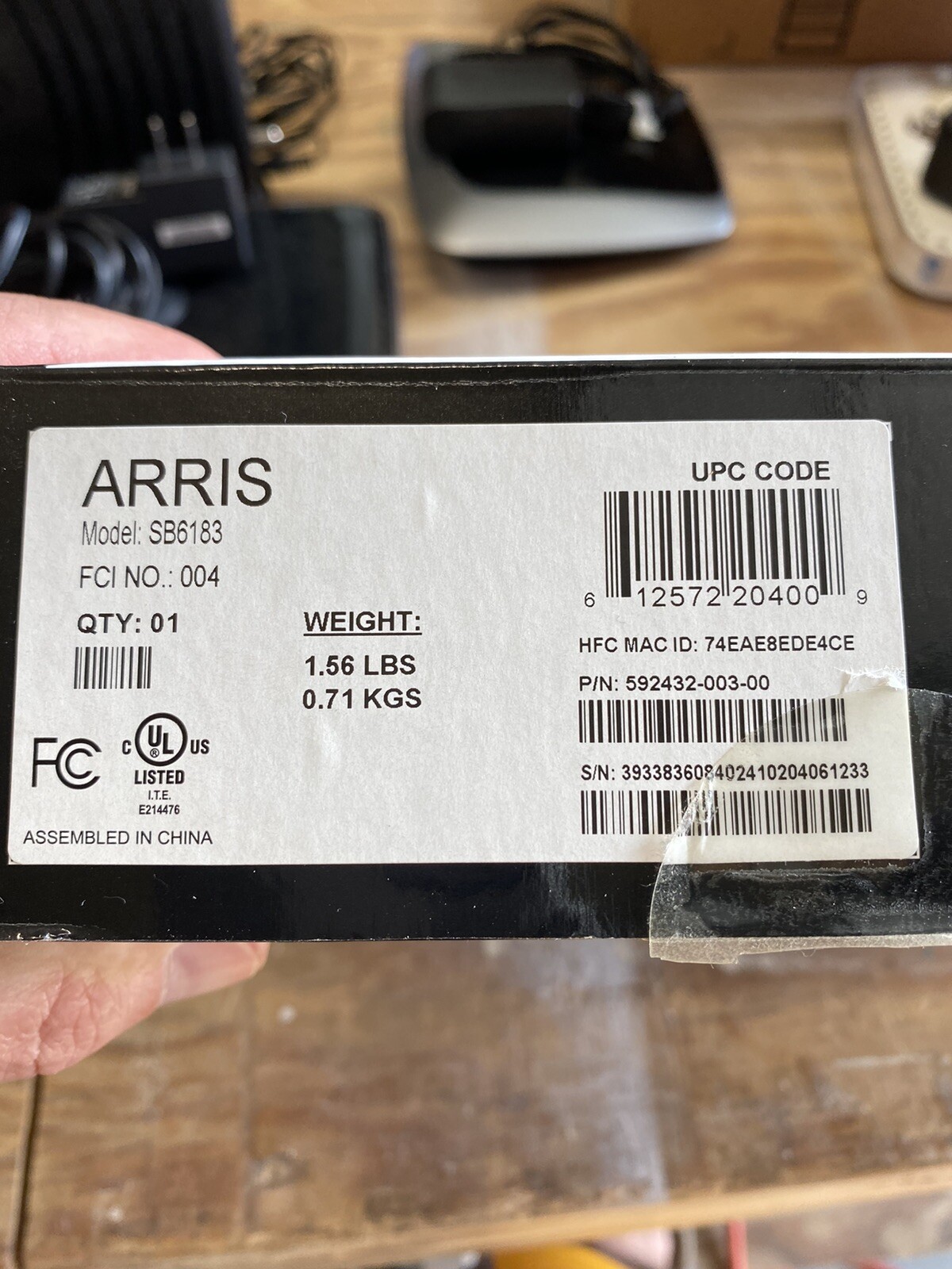 ARRIS SB6183 686 Mbps Cable Modem, White – 59243200300 New in opened box