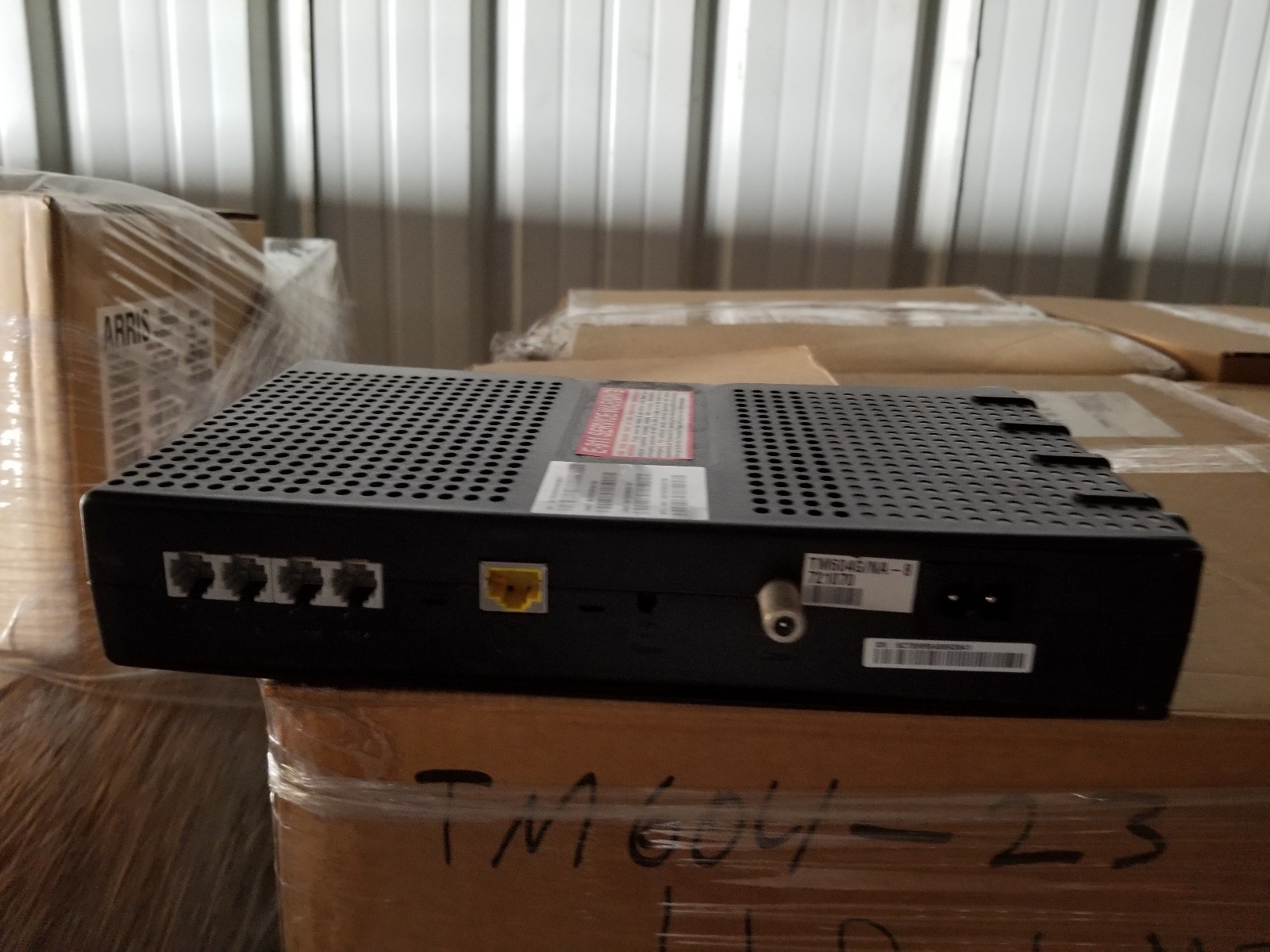 Arris TM602G 652W Gateway Telephony UBEE DDW2600 U10C10018 Cable Modems bulk