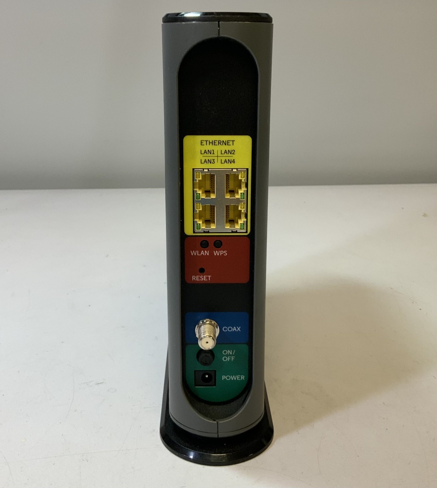 Motorola MG7550 Dual-Band 16×4 DOCSIS 3.0 Cable Modem plus AC1900 Router, E3C
