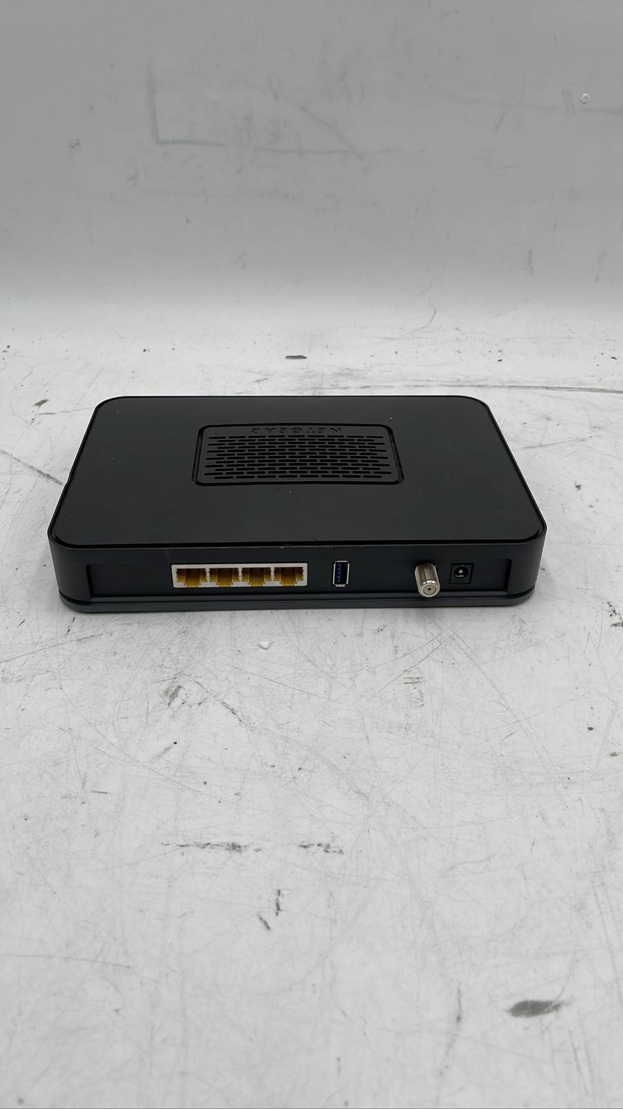Motorola SURFboard SBG6580-G228 & Netgear CG3000D Cable Modem Router Lot Of 2