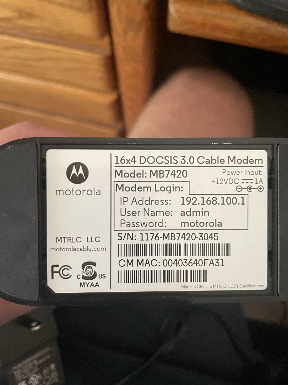 Motorola MB742010 686mbps DOCSIS 3.0 Cable Modem