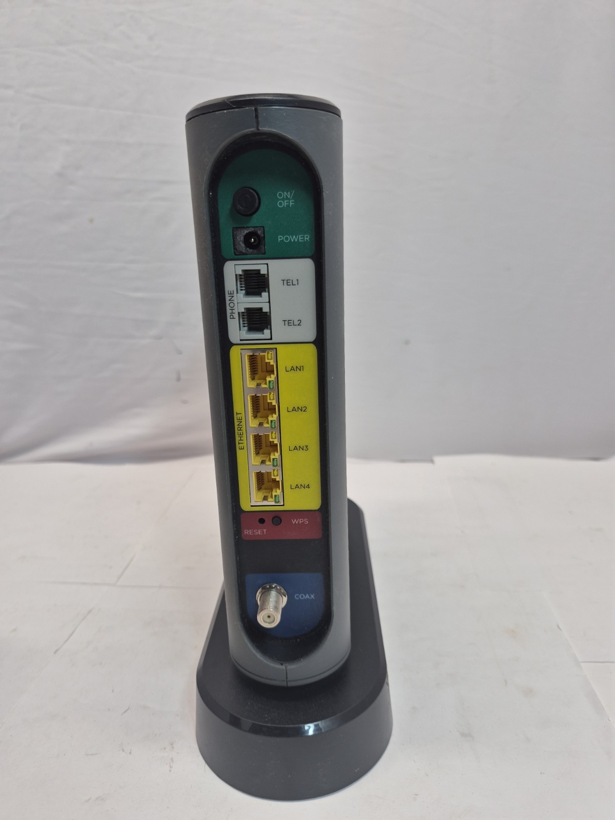 Motorola MT7711 24×8 Cable Modem plus AC1900 WiFi Router