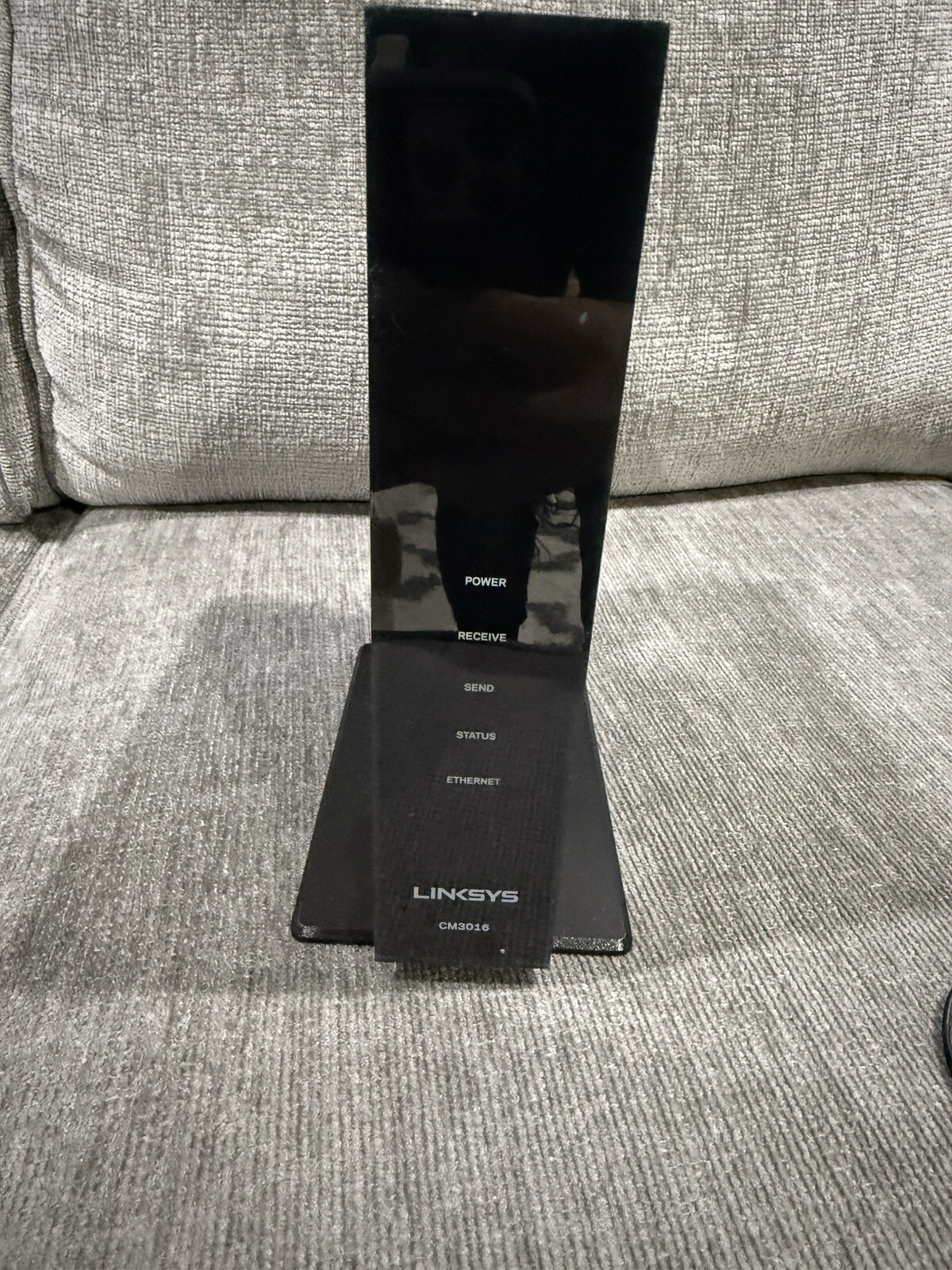 Linksys CM3016 16×4 Cable Modem DOCSIS 3.0 Up to 686 Mbps in Black