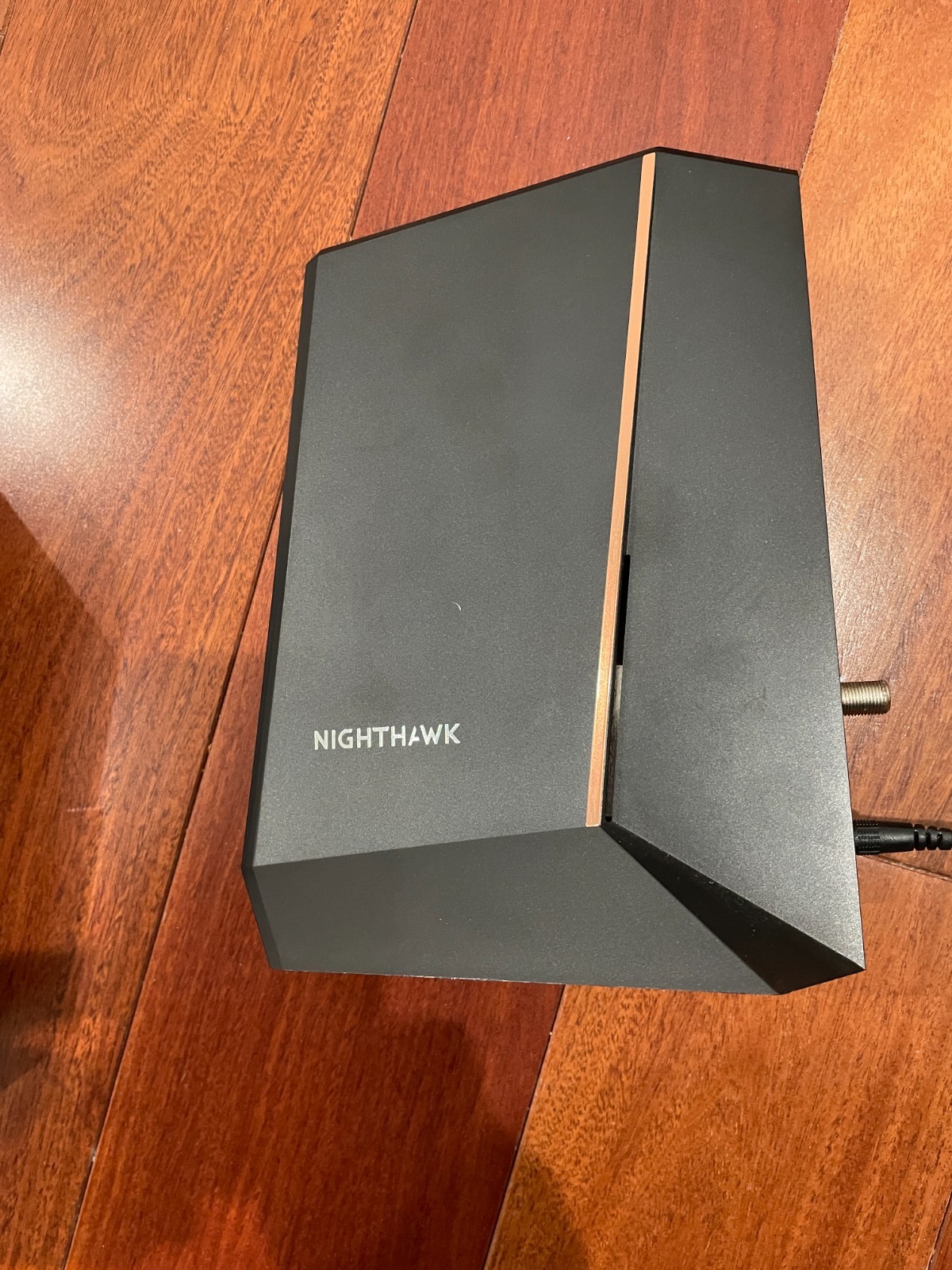 Netgear Nighthawk CM2000 2.5Gbps Multi Gig Internet Speed Cable Modem DOCSIS 3.1