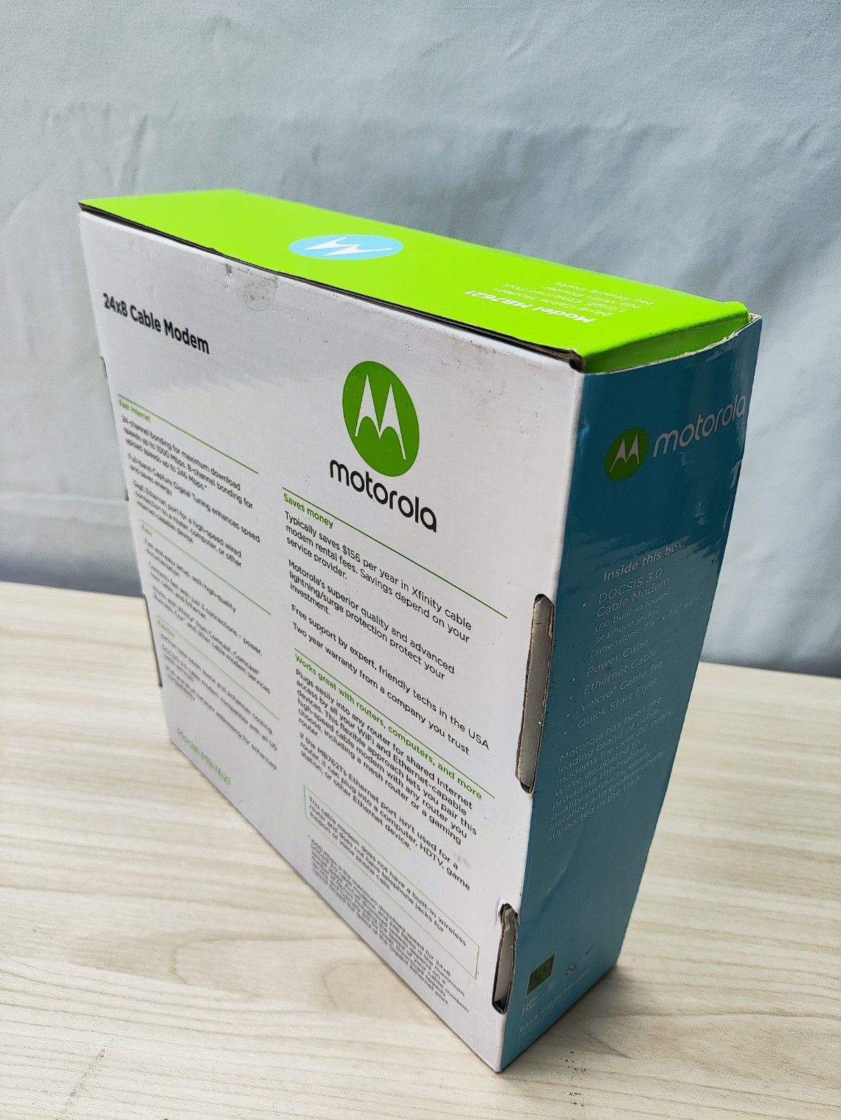 Motorola 24×8 Cable Modem Model MB7621 DOCSIS 3.0 1000+Mbps WiFi Router