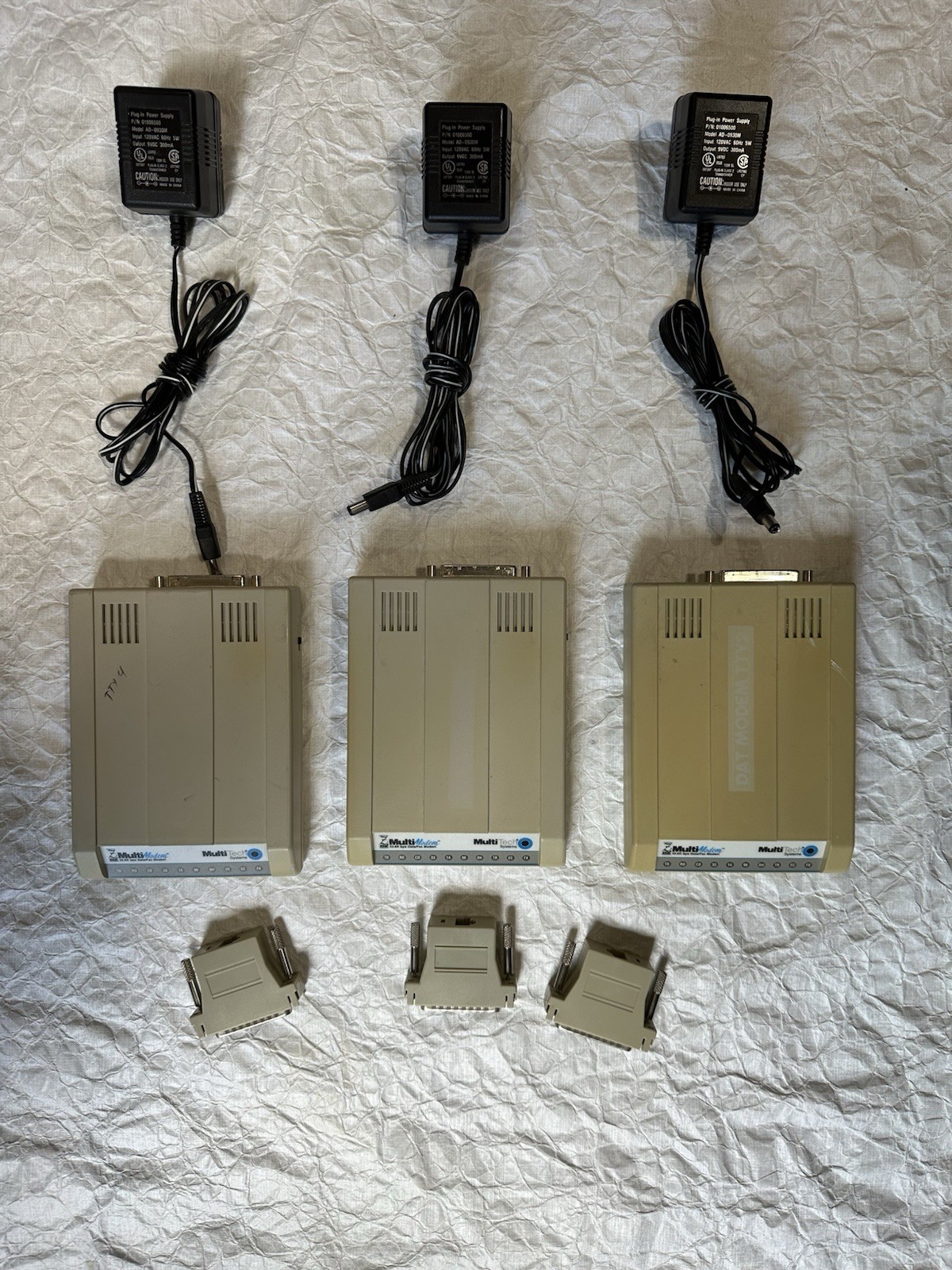Lot of 3 – MULTITECH SYSTEMS MT2834ZDXb 28.8K bps DATA/FAX MODEM Multimodem