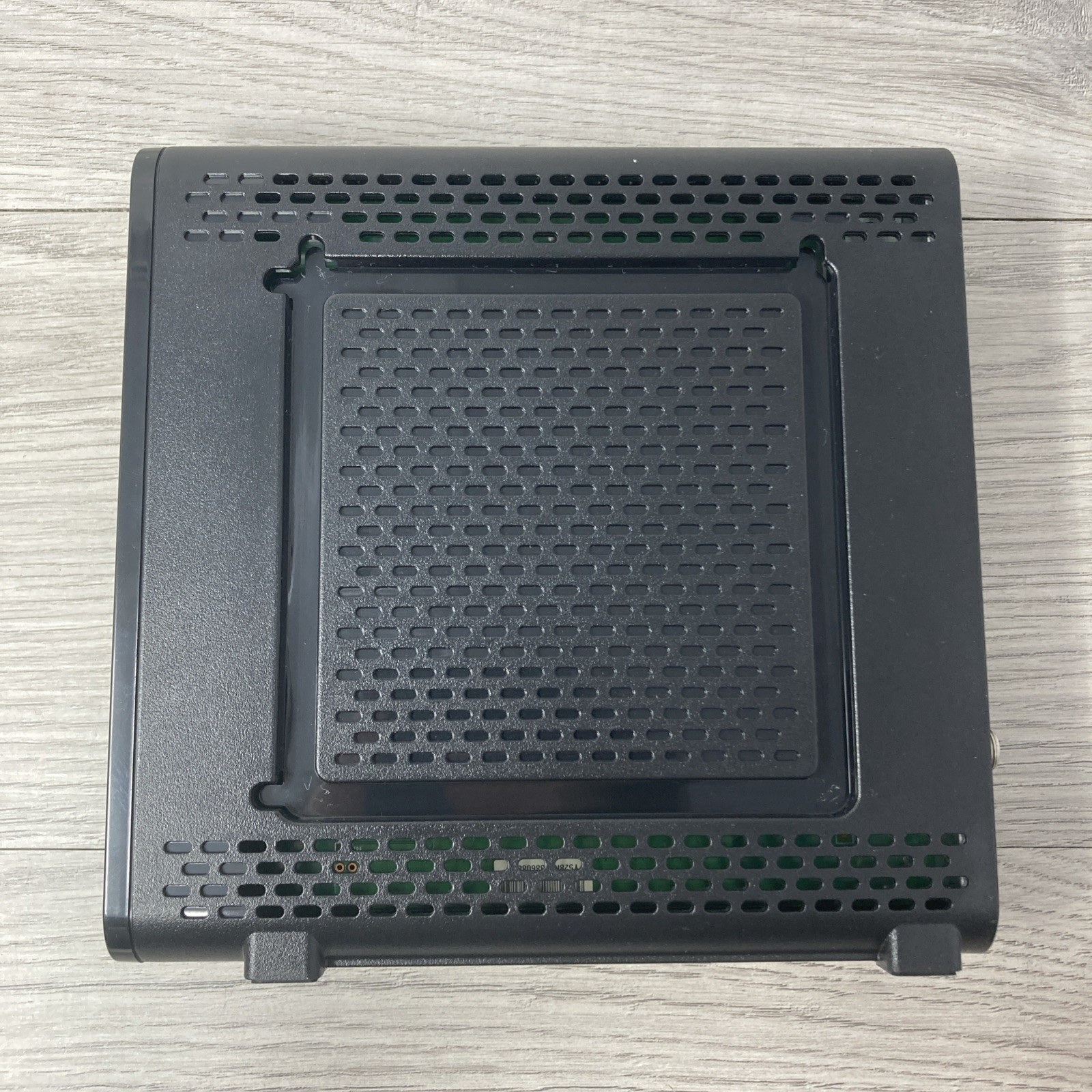 Motorola ARRIS SURFboard SBG6580 DOCSIS 3.0 Cable Modem Wi-Fi Router & Adapter