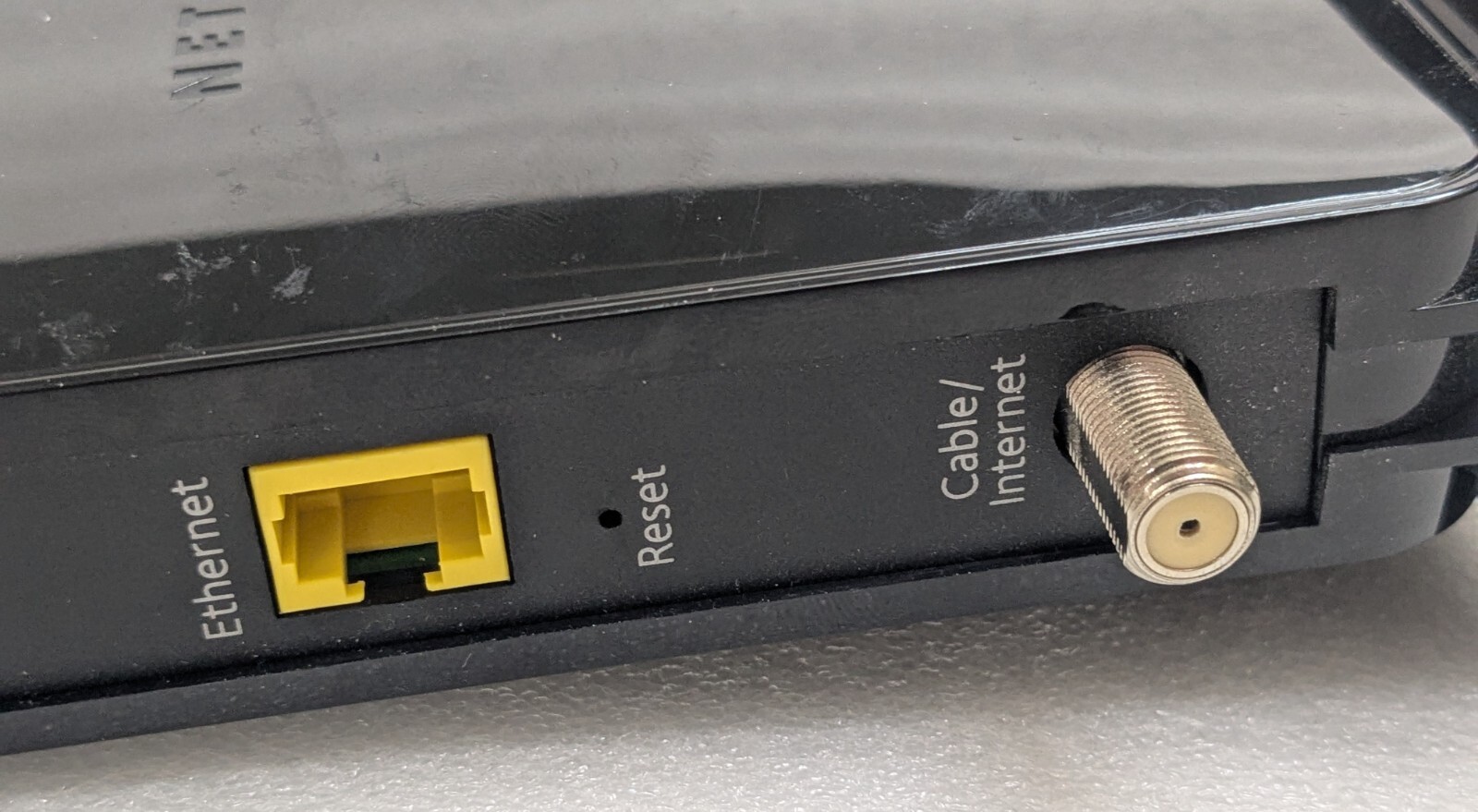 NETGEAR CM500 Internet Modem DOCSIS 3.0 Up to 680 Mbps downloads