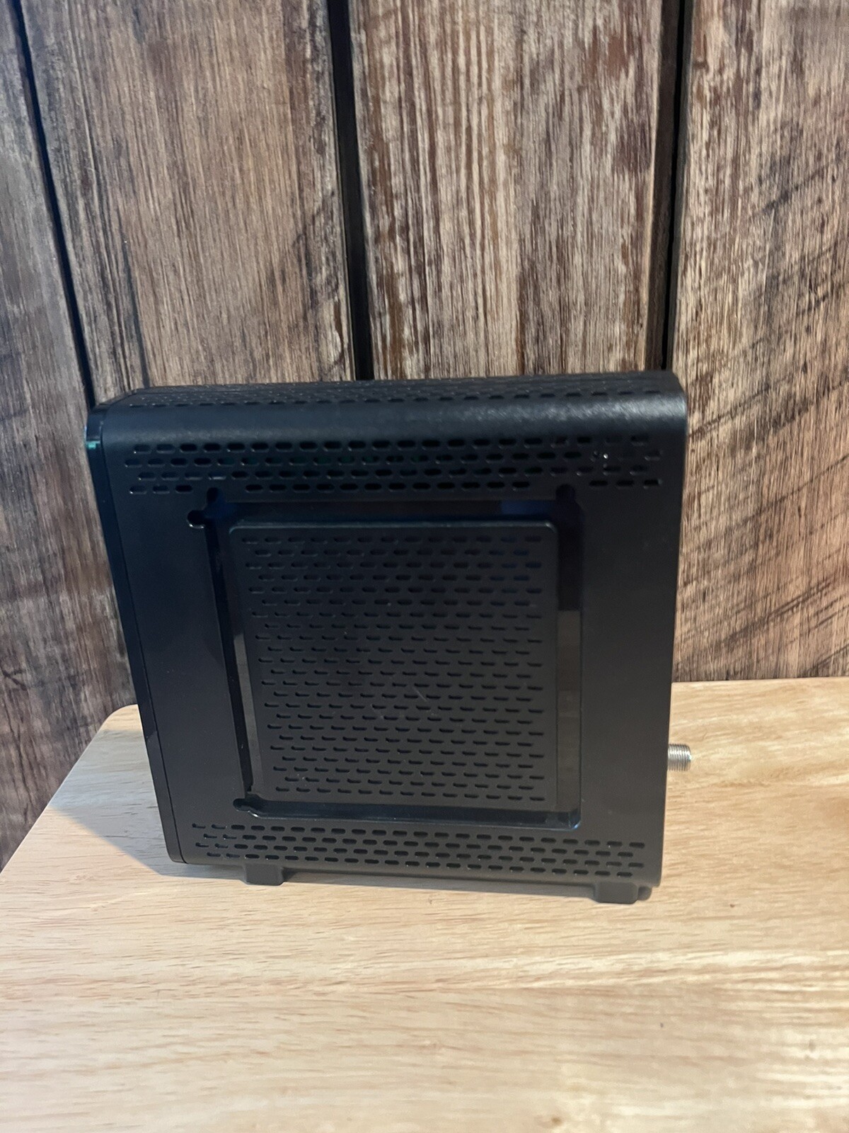 ARRIS SBG6580 DOCSIS 3.0 Cable Modem & WiFi Router Combo
