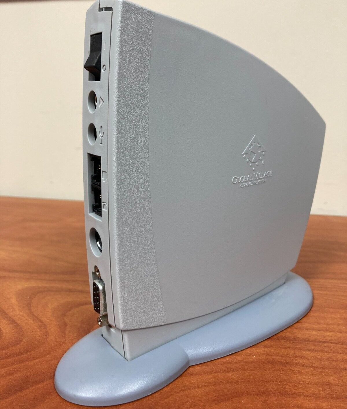 Global Village TelePort 33.6 KBPS fax/modem Model A820