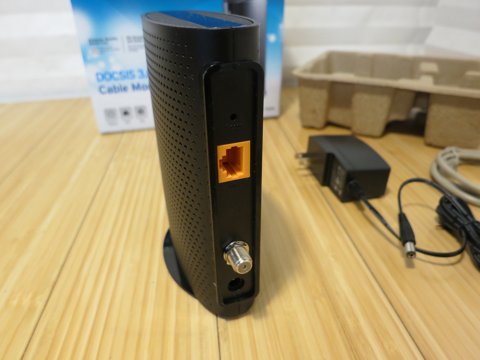 TP-Link DOCSIS 3.0 Cable Modem Black TC7610 TC-7610 343 Mbps Xfinity Cox
