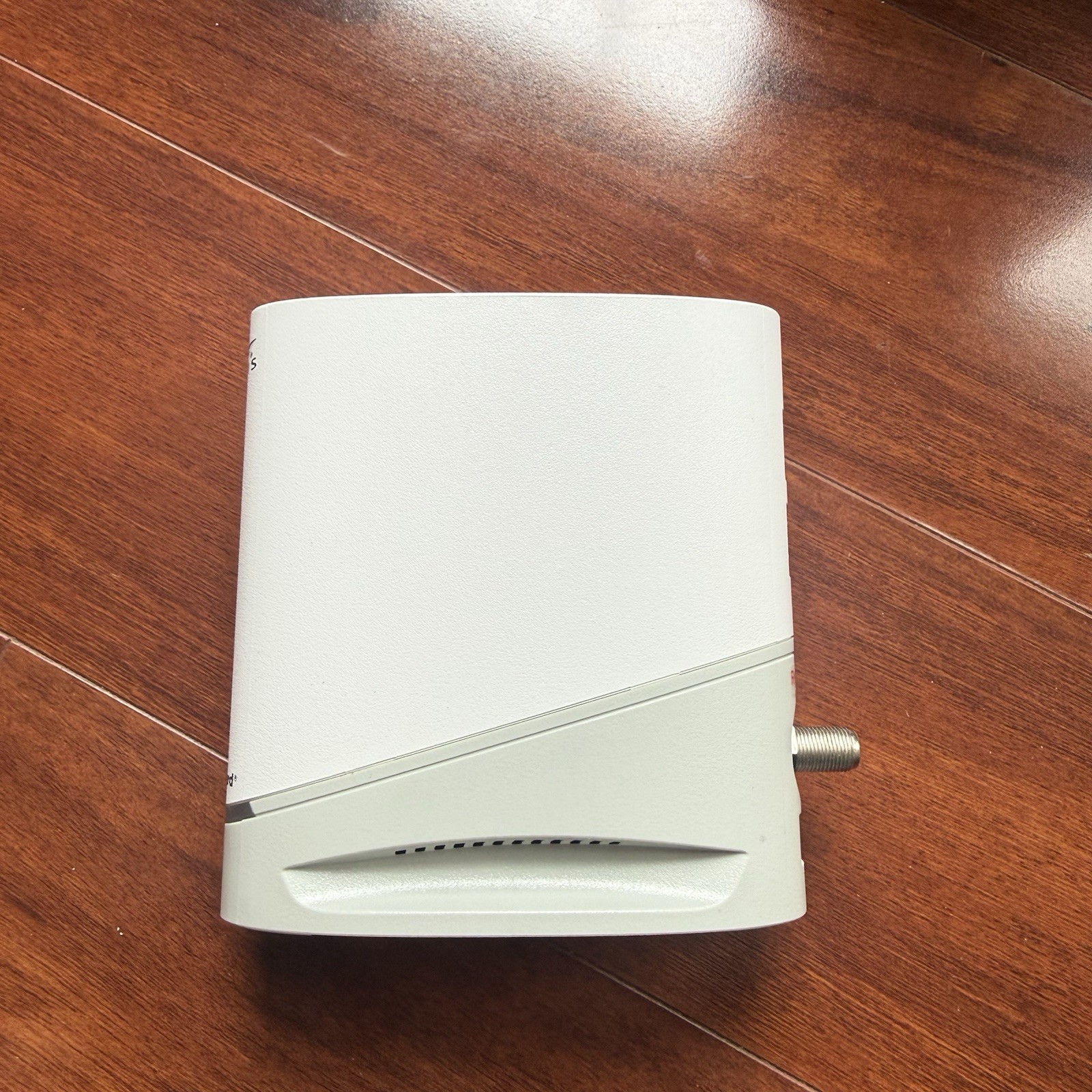 ARRIS SURFboard S33v3 S33 DOCSIS 3.1 3.5Gbps Cable Modem 2.5GbE