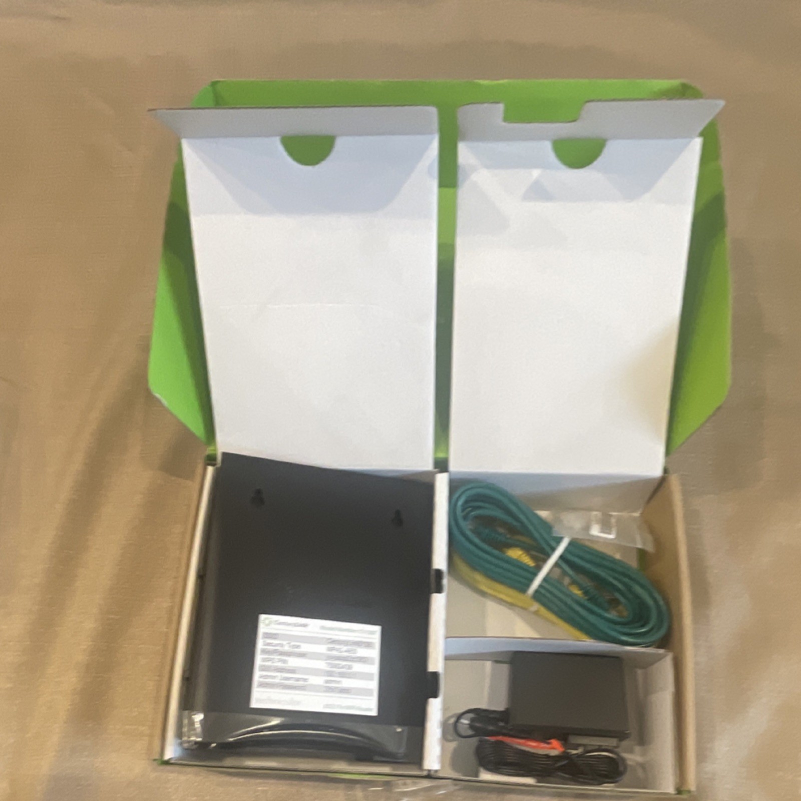 CenturyLink C4000LG DSL Wireless Modem Router 500 Mbps w/ Power Adapter Cable