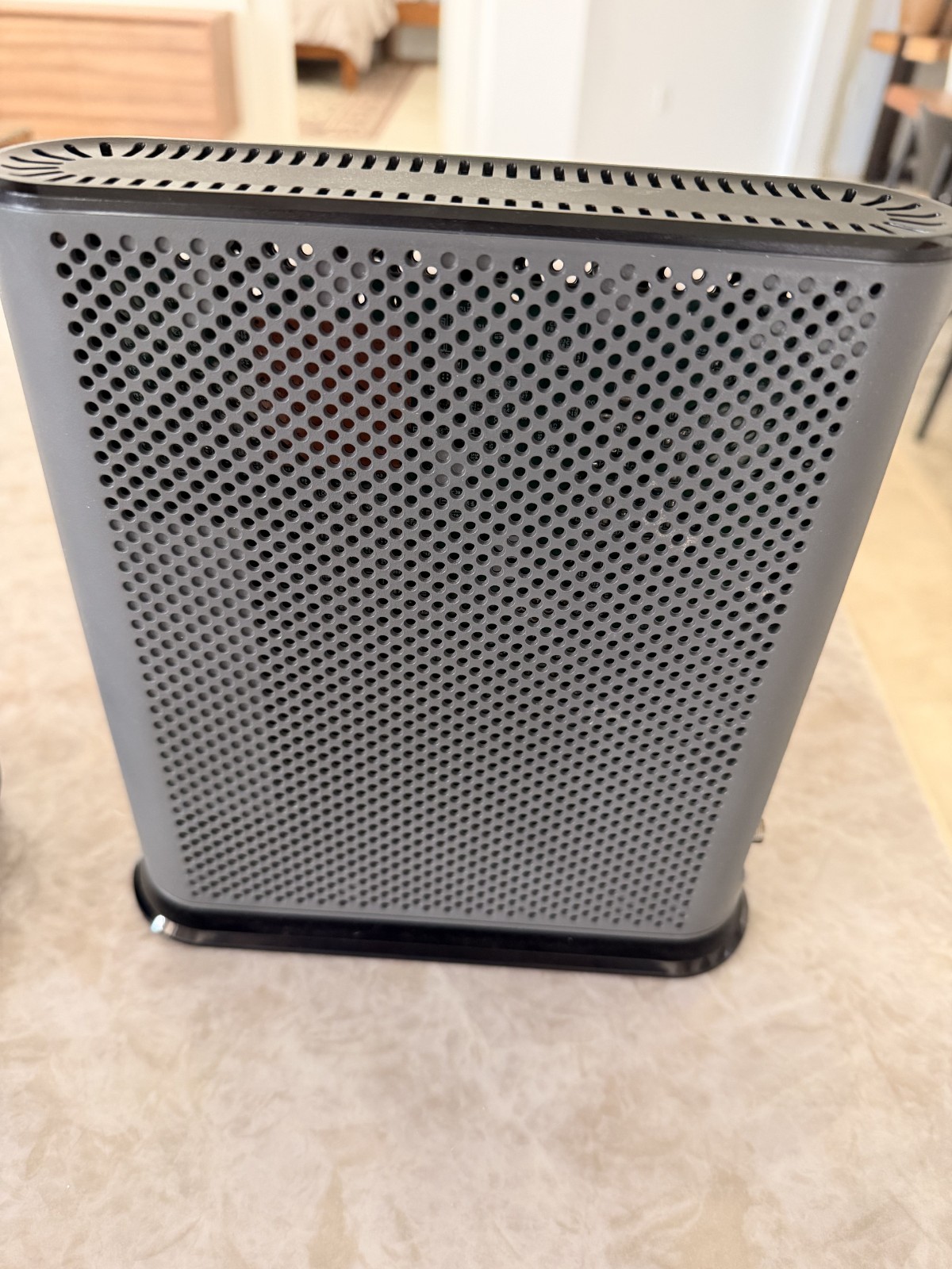 Motorola 24×8 Cable Modem + AC1900 WiFi Router +