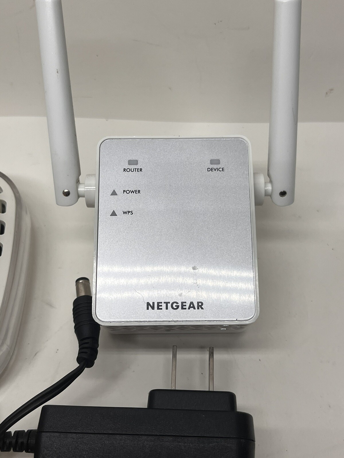 NETGEAR Broadband ADSL2+ Modem | DMP111PSP v2 + NG Wifi Range Extender AC750