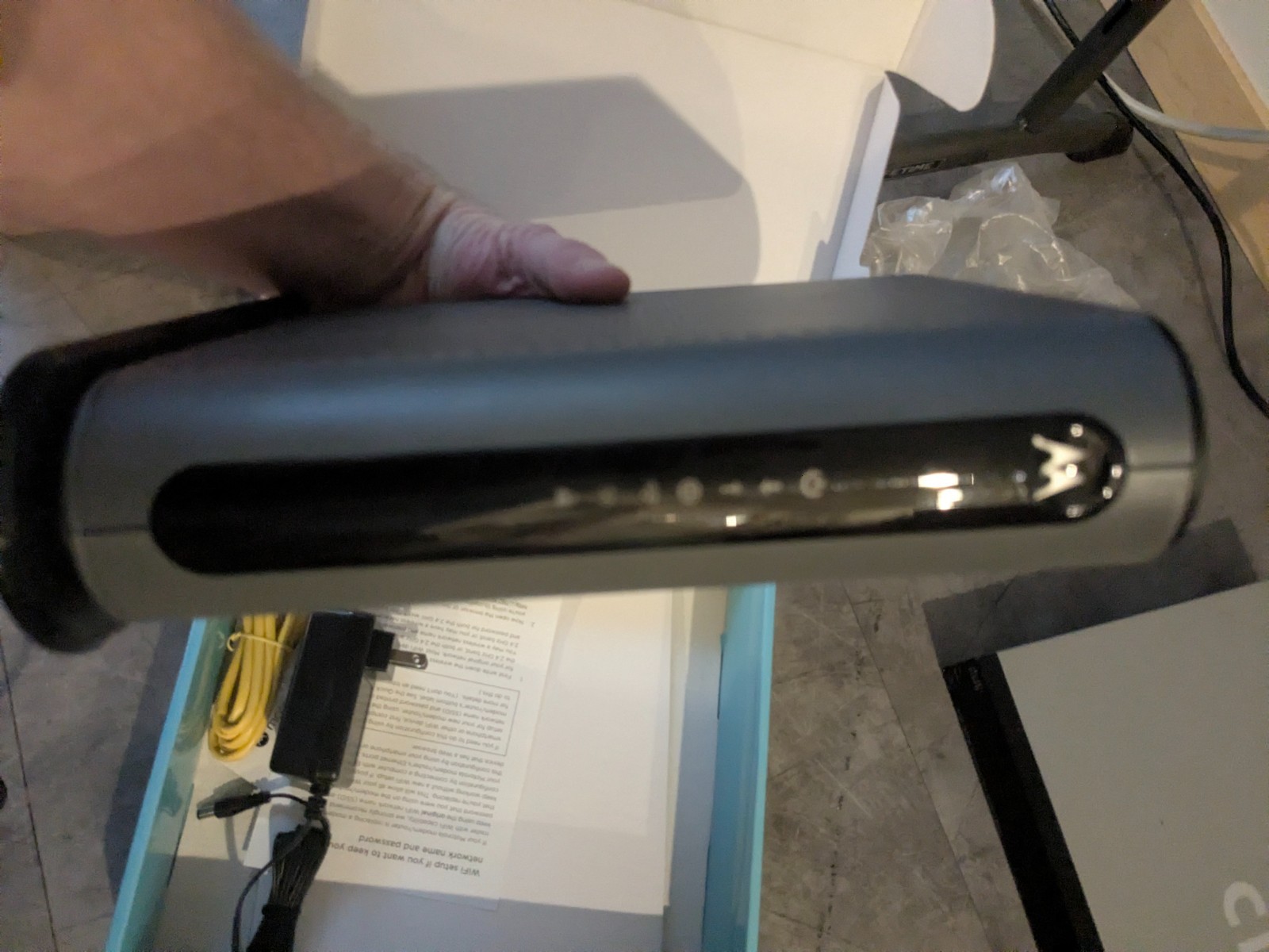 Motorola MG7700 AC1900 Dual-Band DOCSIS 3.0 Cable Modem Router