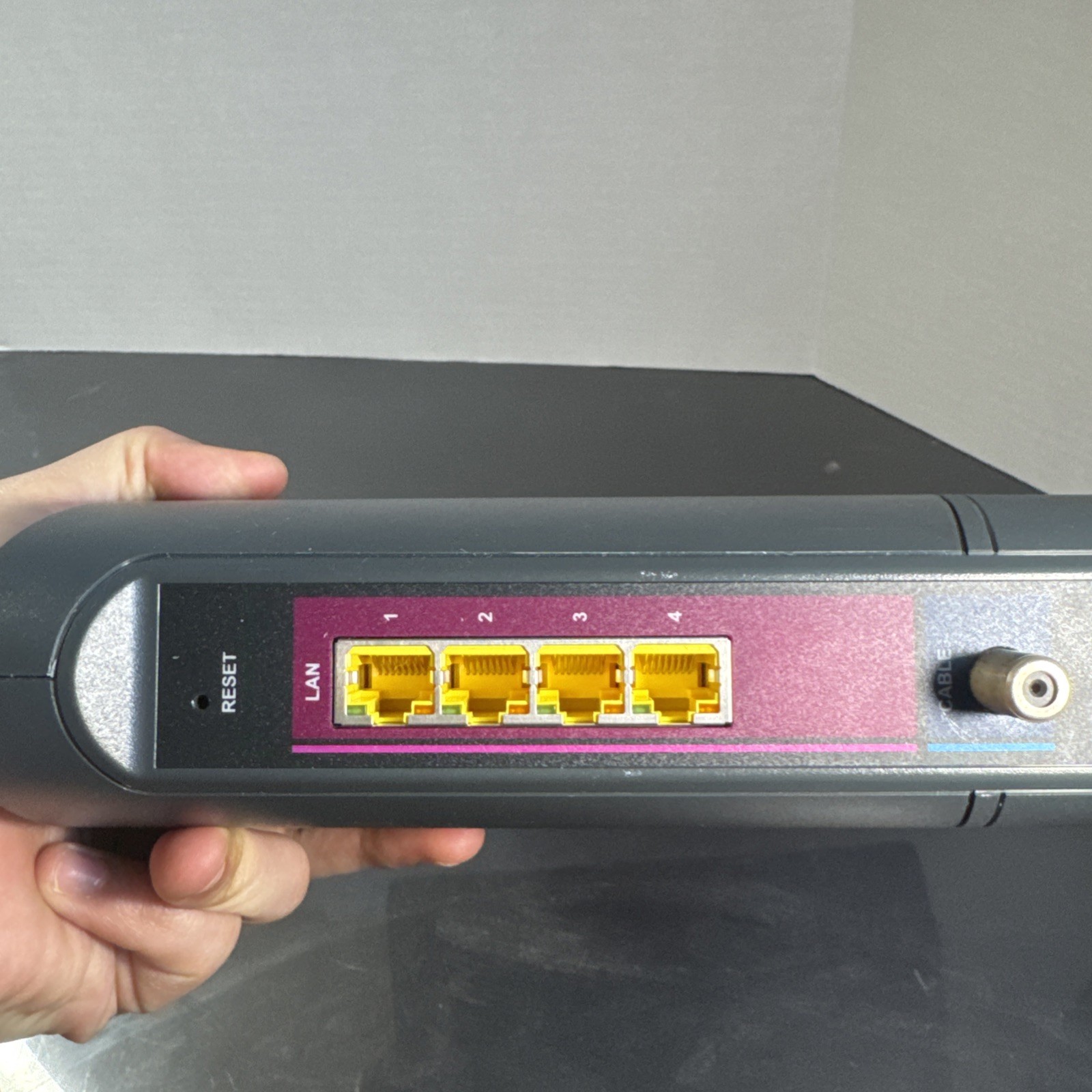ARRIS SURFboard G34 DOCSIS 3.1 Wi-Fi 6 Cable Modem UNIT ONLY – Black
