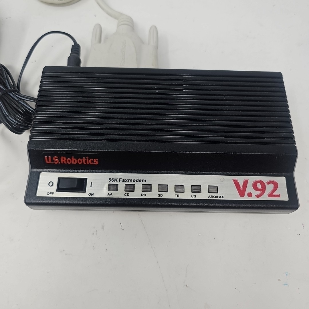 USRobotic 5686 V92 External Faxmodem